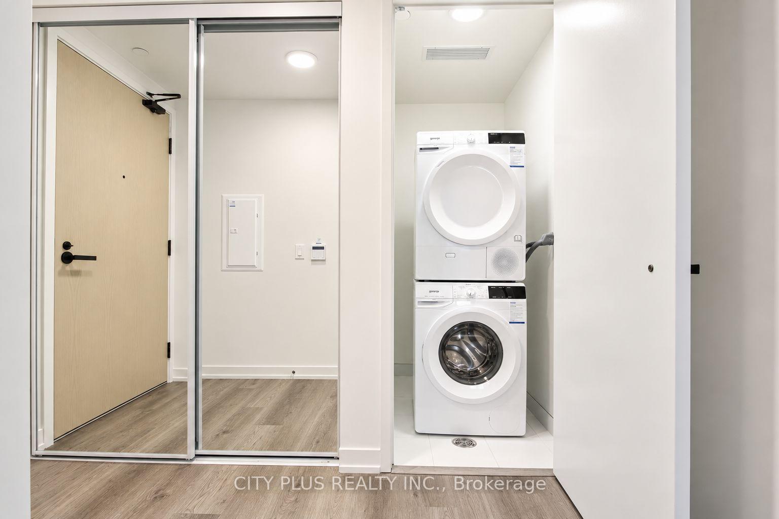 Photo 12 of Unit 1703, 195 Commerce Street, Vaughan, Vaughan Corporate Centre — HOMEH