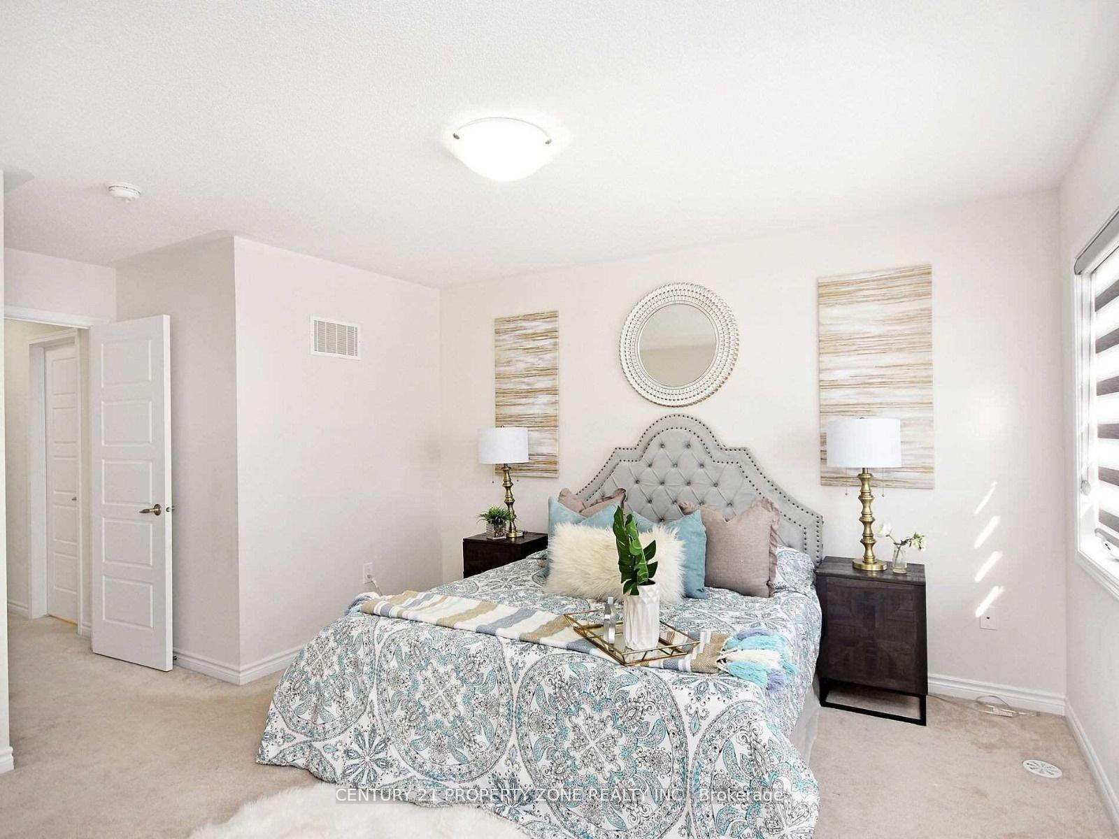 Photo 11 of 108 Bannister Crescent, Brampton, Northwest Brampton — HOMEH