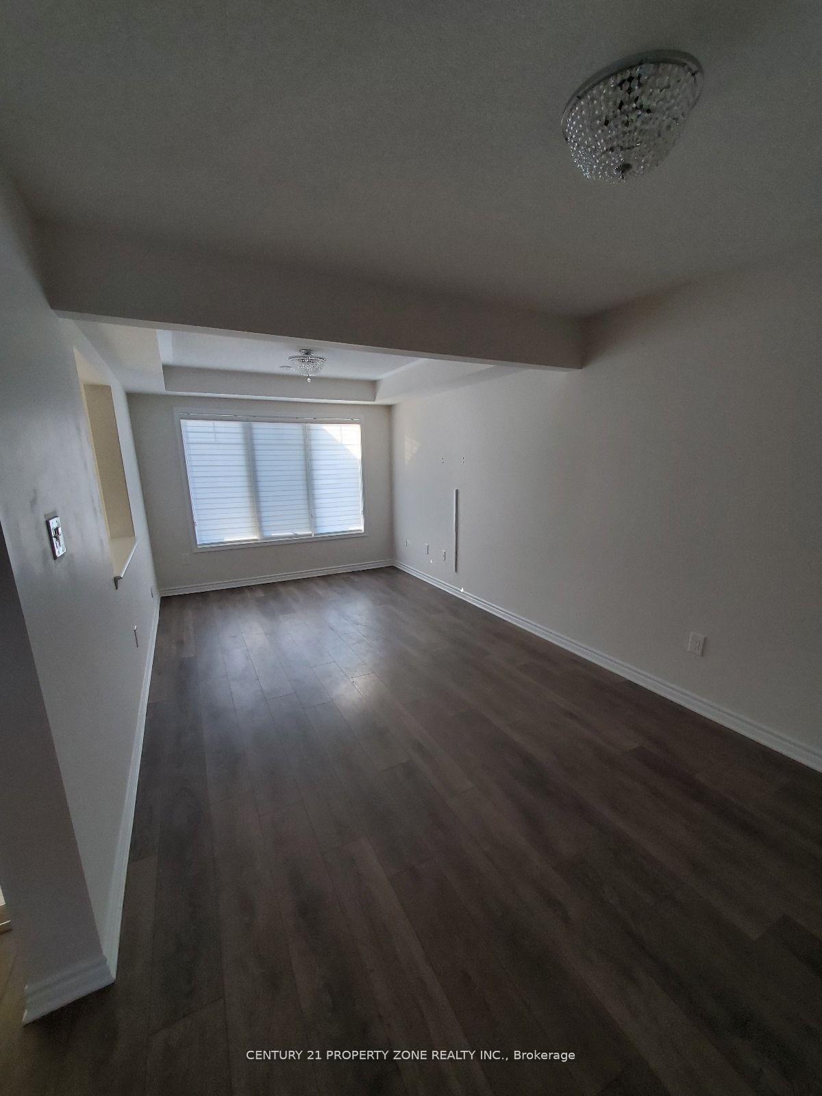 Photo 20 of 108 Bannister Crescent, Brampton, Northwest Brampton — HOMEH