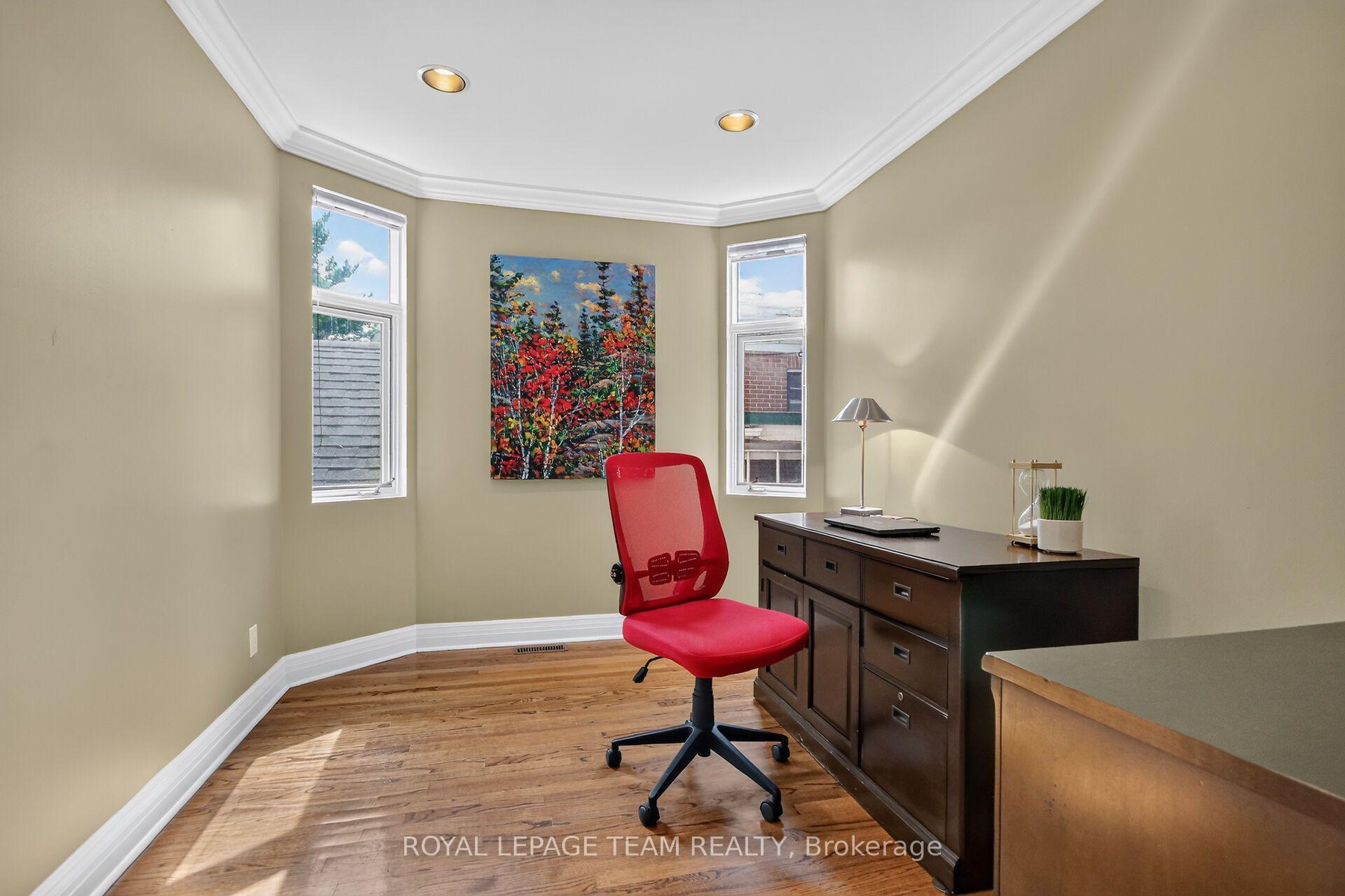 Photo 16 of 605 Highland Avenue, Ottawa, McKellar/Highland — HOMEH