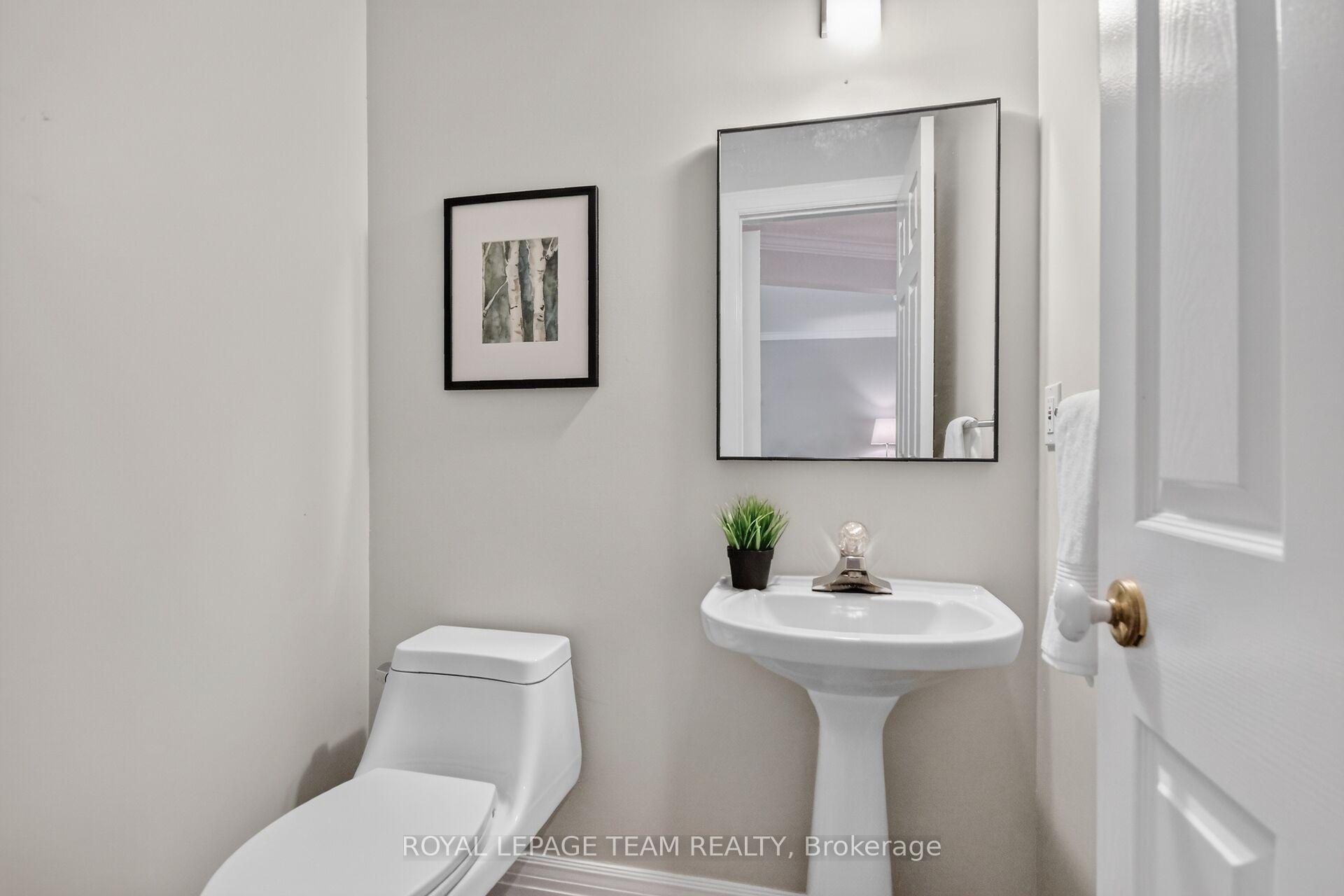 Photo 17 of 605 Highland Avenue, Ottawa, McKellar/Highland — HOMEH