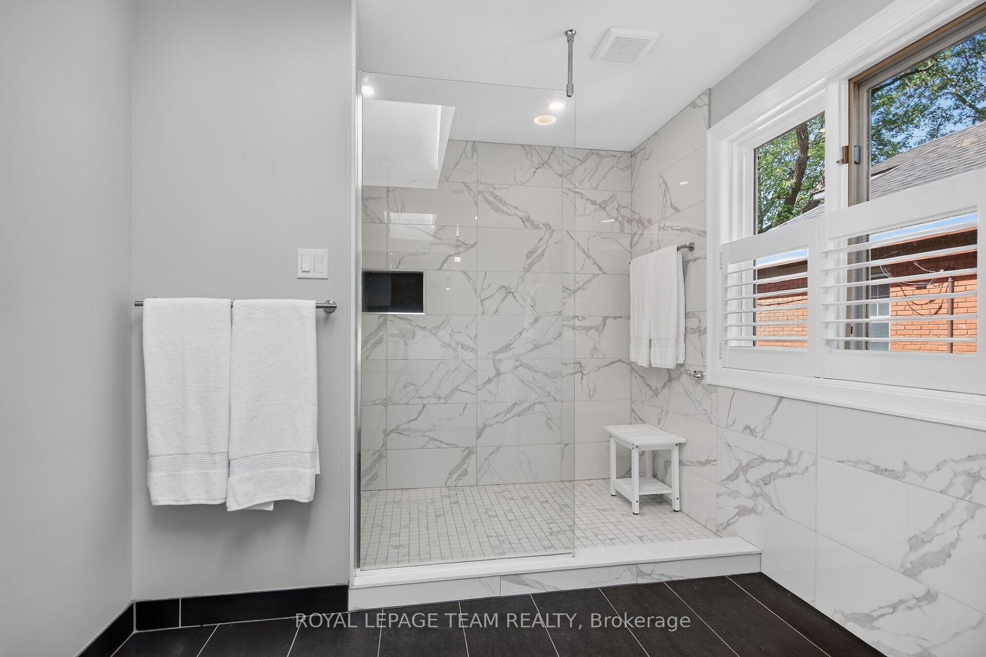 Photo 21 of 605 Highland Avenue, Ottawa, McKellar/Highland — HOMEH