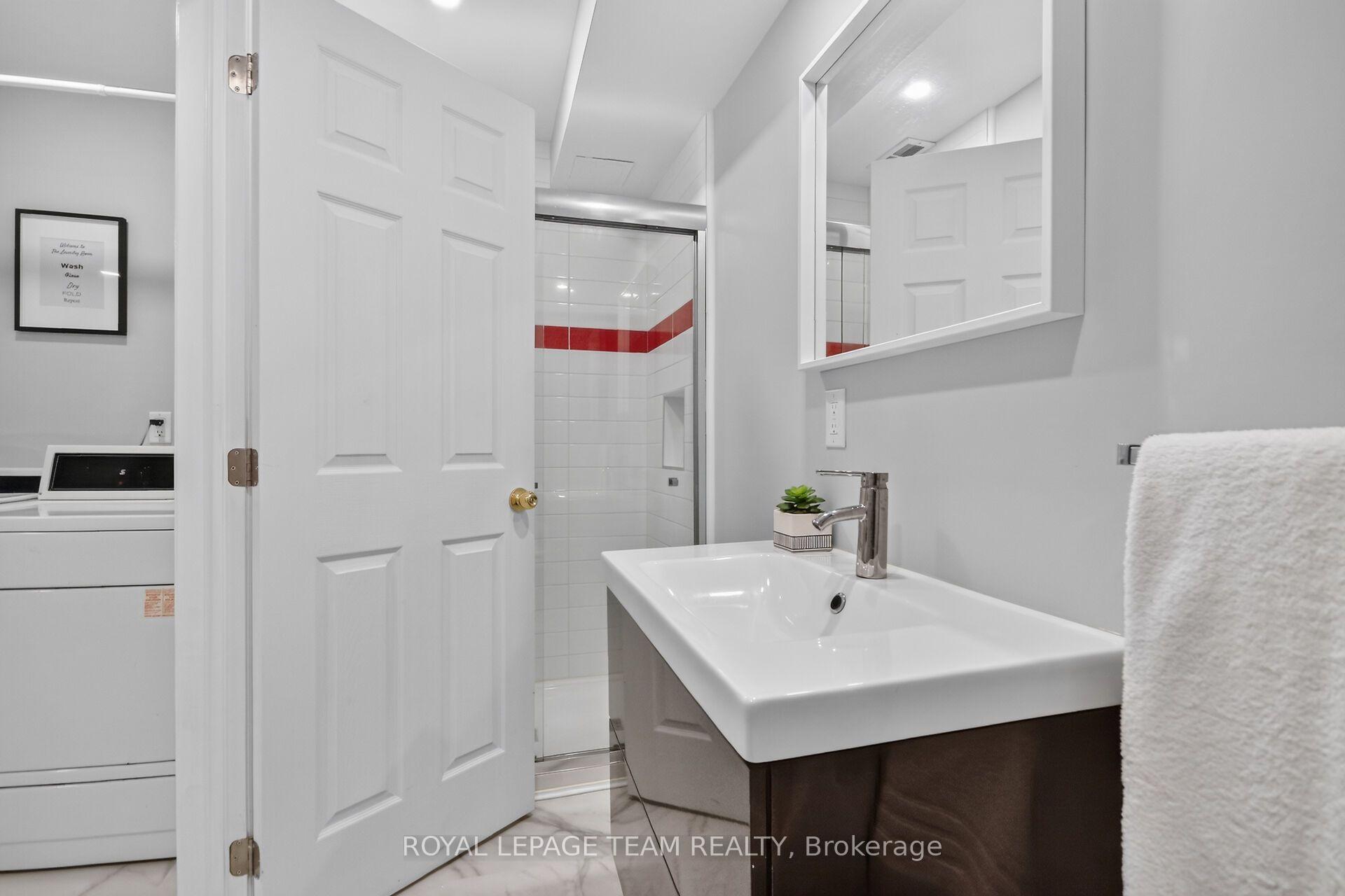 Photo 31 of 605 Highland Avenue, Ottawa, McKellar/Highland — HOMEH