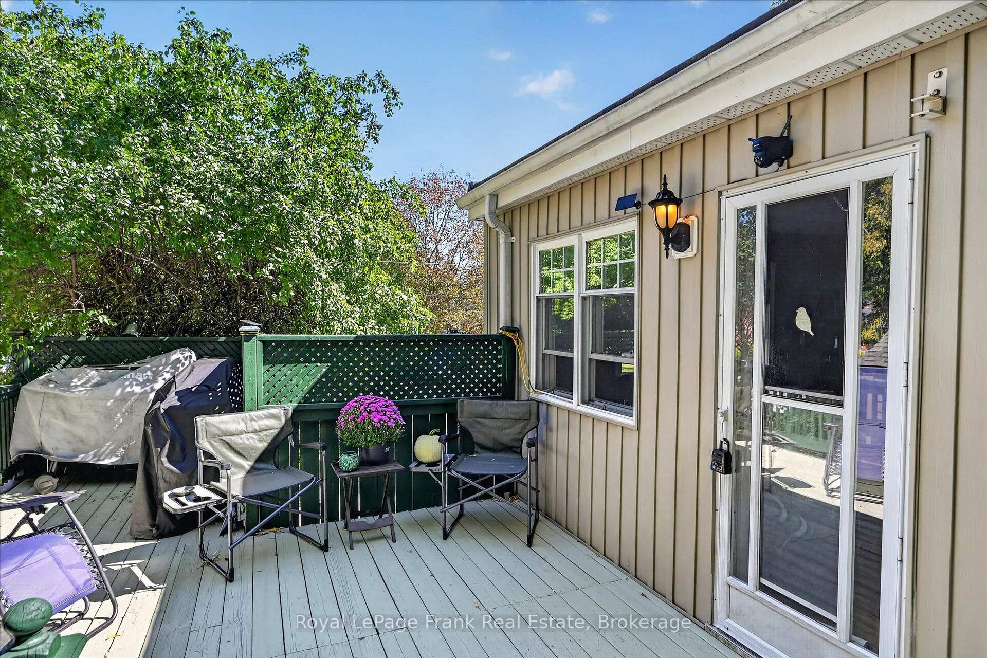 Photo 32 of 404 London Street, Peterborough, Town Ward 3 — HOMEH