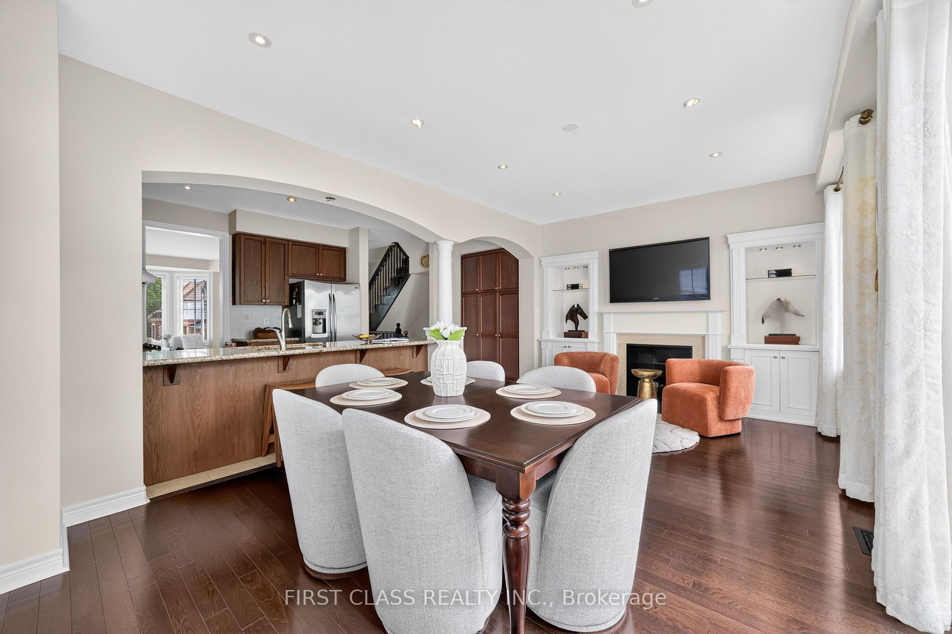 Photo 18 of 67 Walter Scott Crescent, Markham, Victoria Square — HOMEH