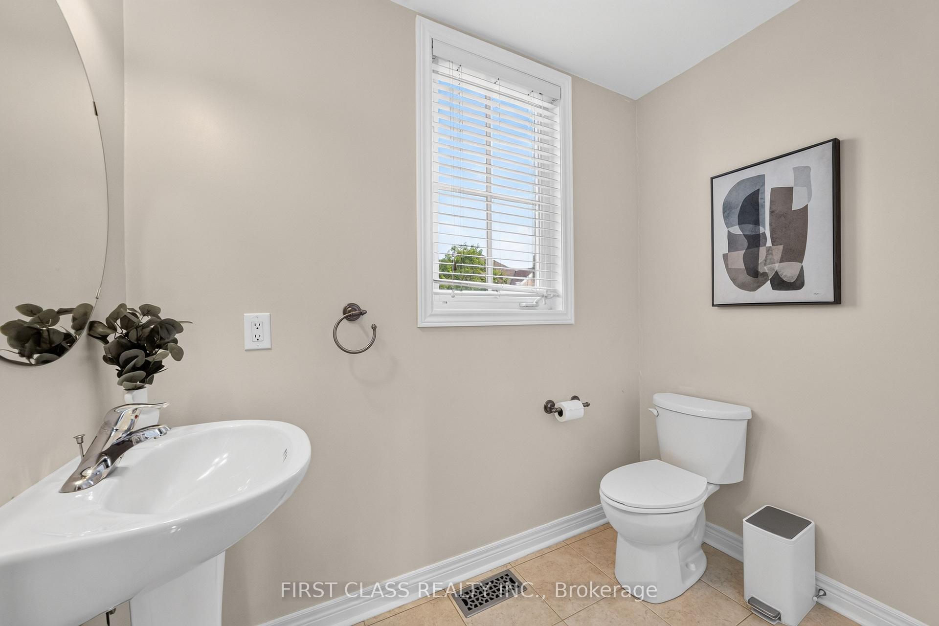 Photo 23 of 67 Walter Scott Crescent, Markham, Victoria Square — HOMEH