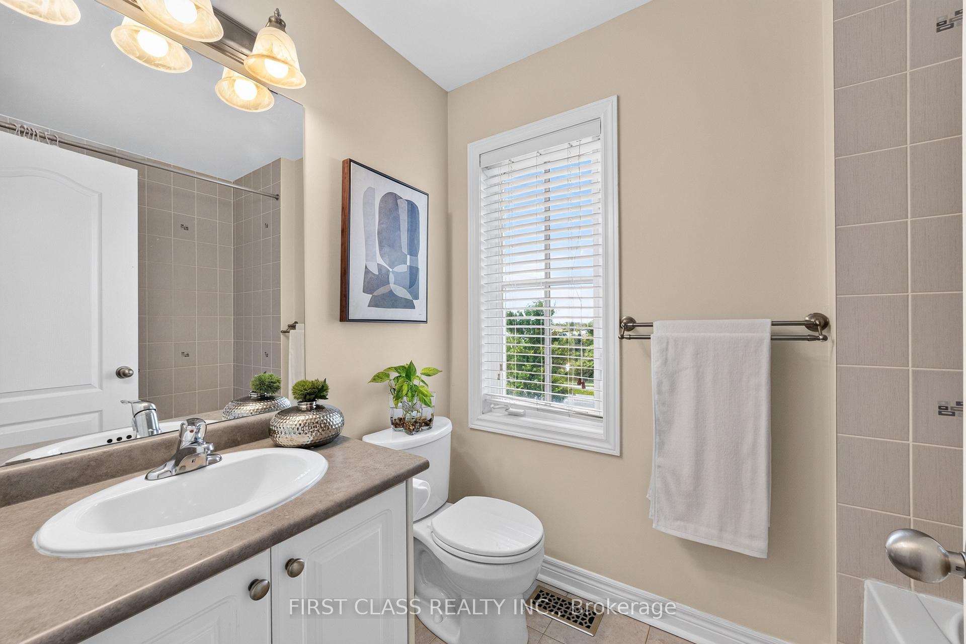 Photo 34 of 67 Walter Scott Crescent, Markham, Victoria Square — HOMEH