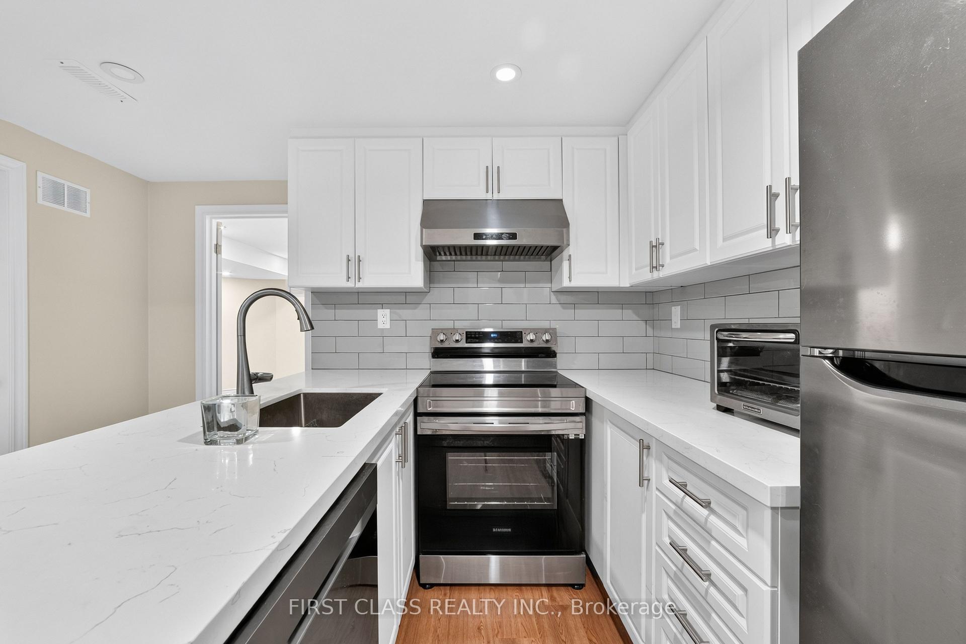 Photo 37 of 67 Walter Scott Crescent, Markham, Victoria Square — HOMEH