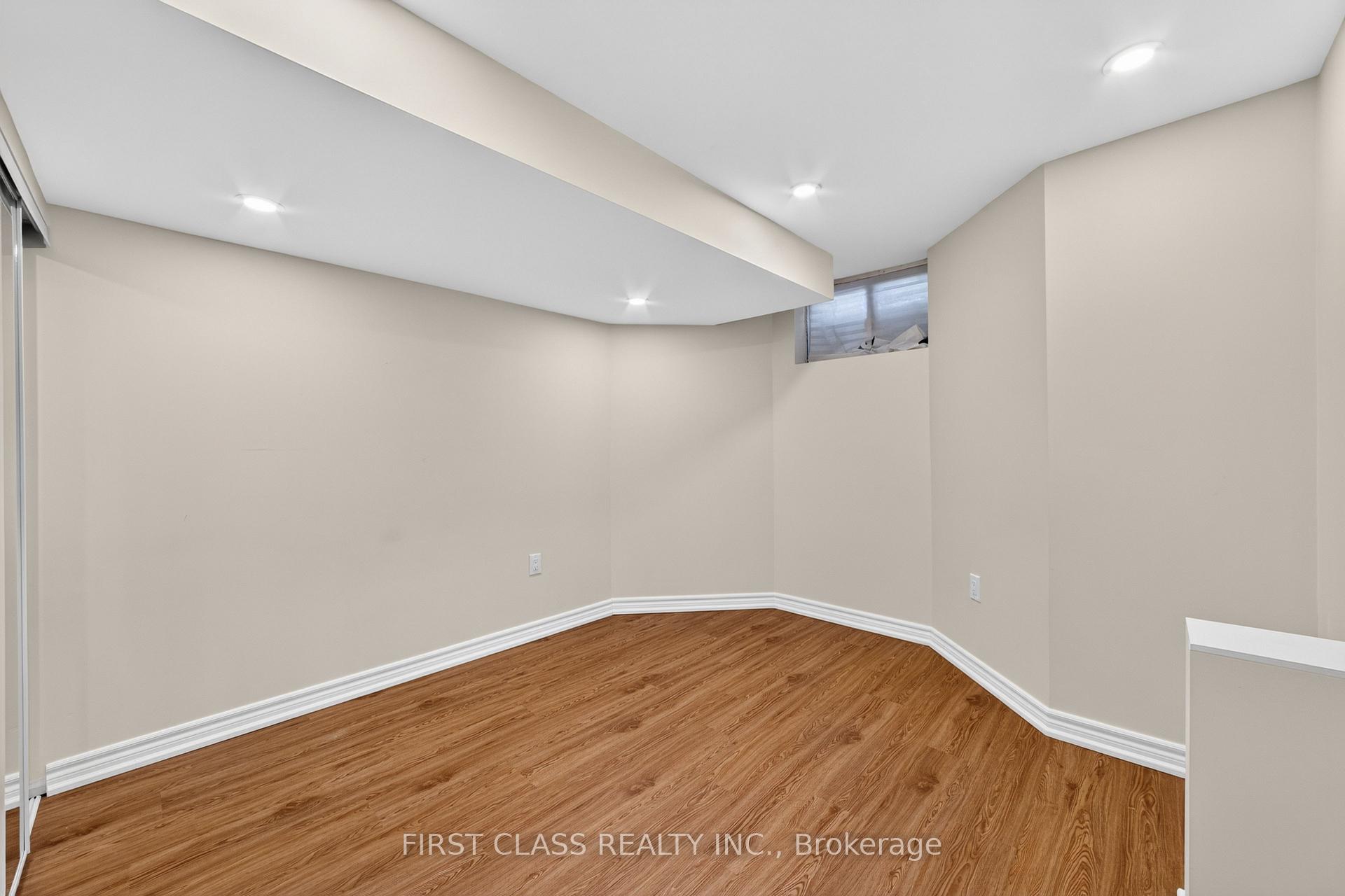 Photo 38 of 67 Walter Scott Crescent, Markham, Victoria Square — HOMEH