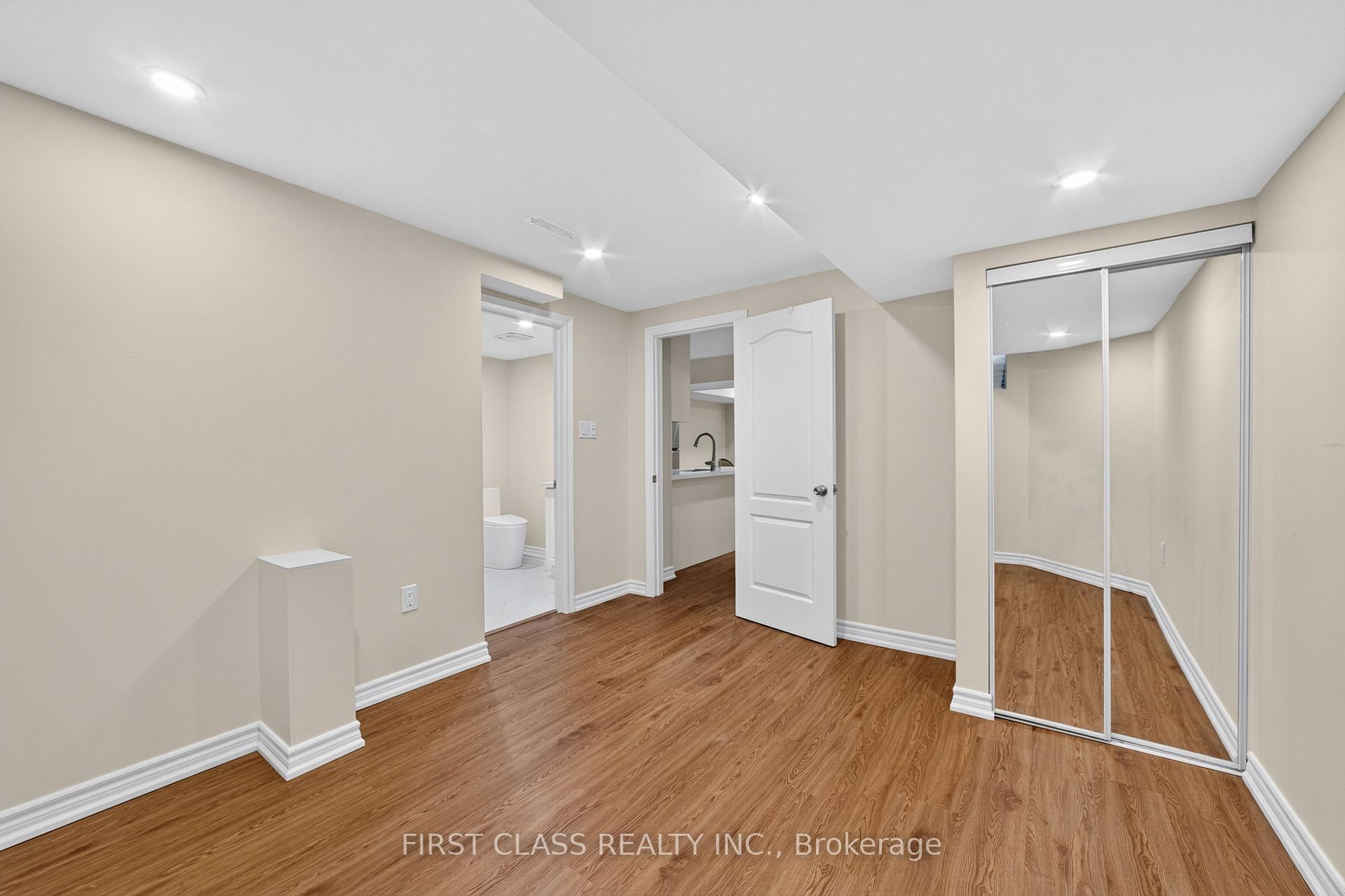 Photo 39 of 67 Walter Scott Crescent, Markham, Victoria Square — HOMEH