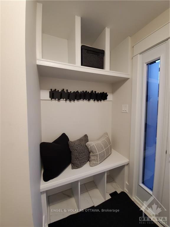Photo 3 of 104 Maple Lane, Ottawa, Lindenlea — HOMEH