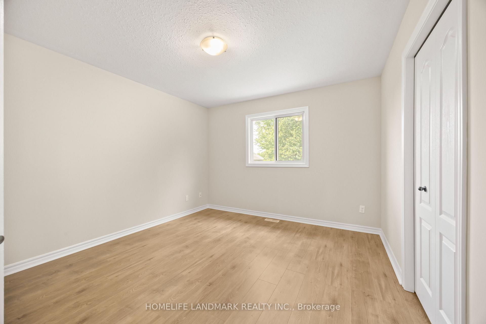 Photo 38 of 1166 Smither Road, London, North I — HOMEH