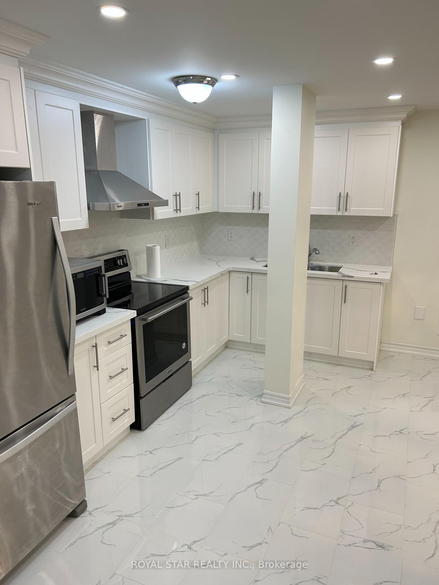 Photo 7 of Unit Bsmt, 31 Hallaran Road, Oakville, Glenorchy — HOMEH