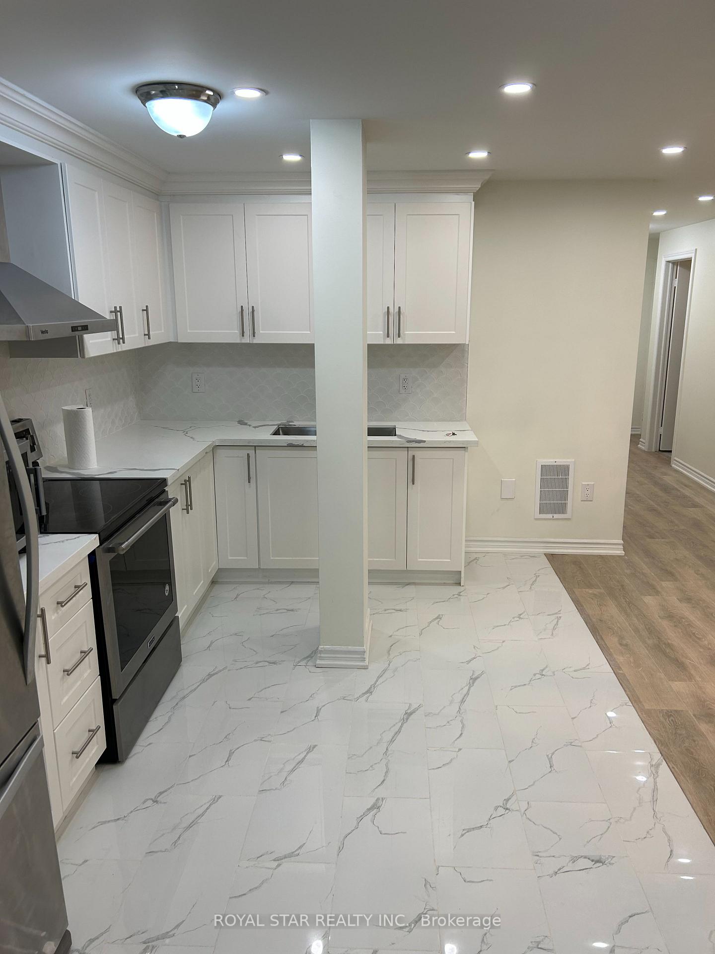 Photo 8 of Unit Bsmt, 31 Hallaran Road, Oakville, Glenorchy — HOMEH