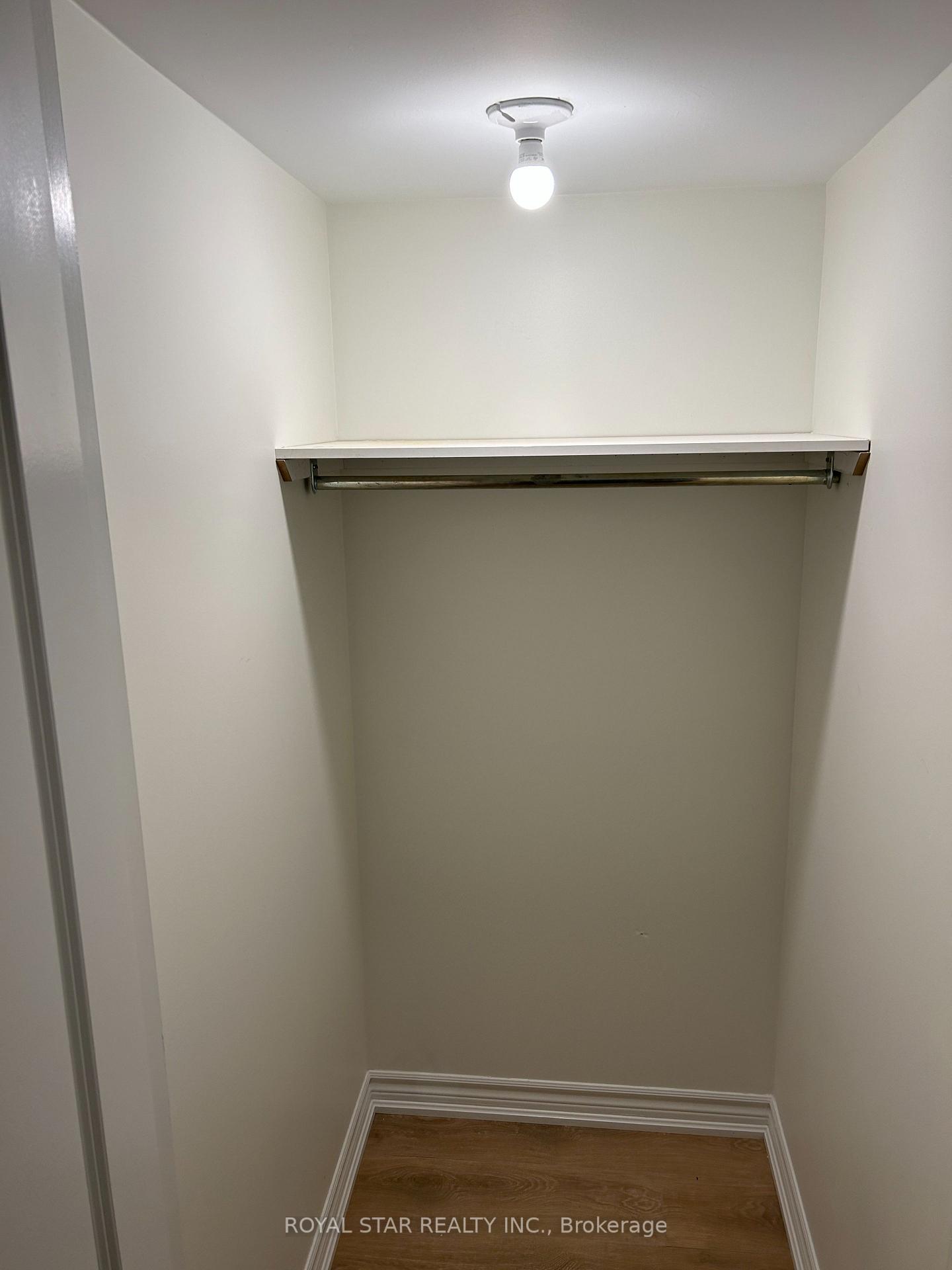 Photo 17 of Unit Bsmt, 31 Hallaran Road, Oakville, Glenorchy — HOMEH