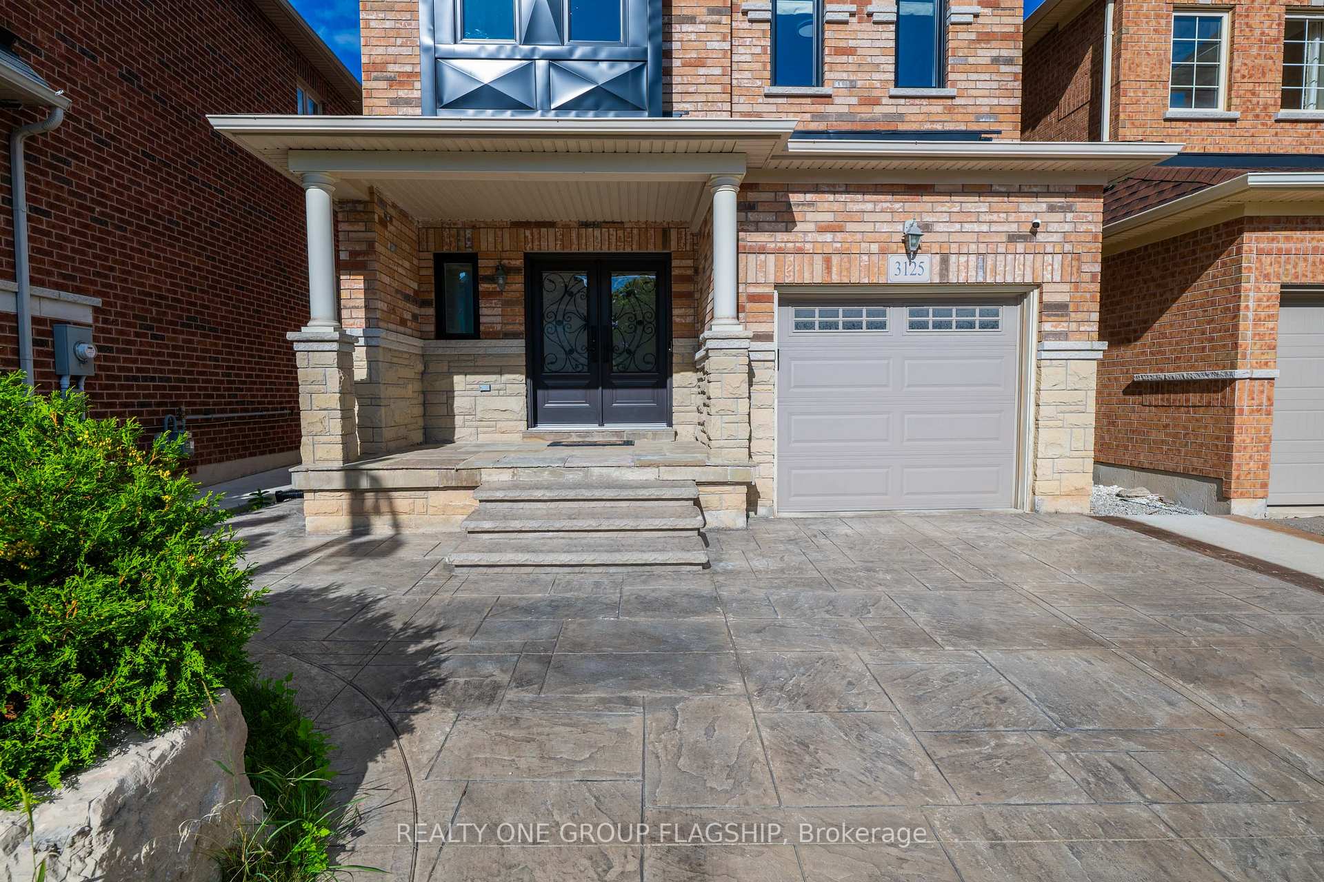 Photo 2 of 3125 Hiram Terrace, Oakville, Glenorchy — HOMEH