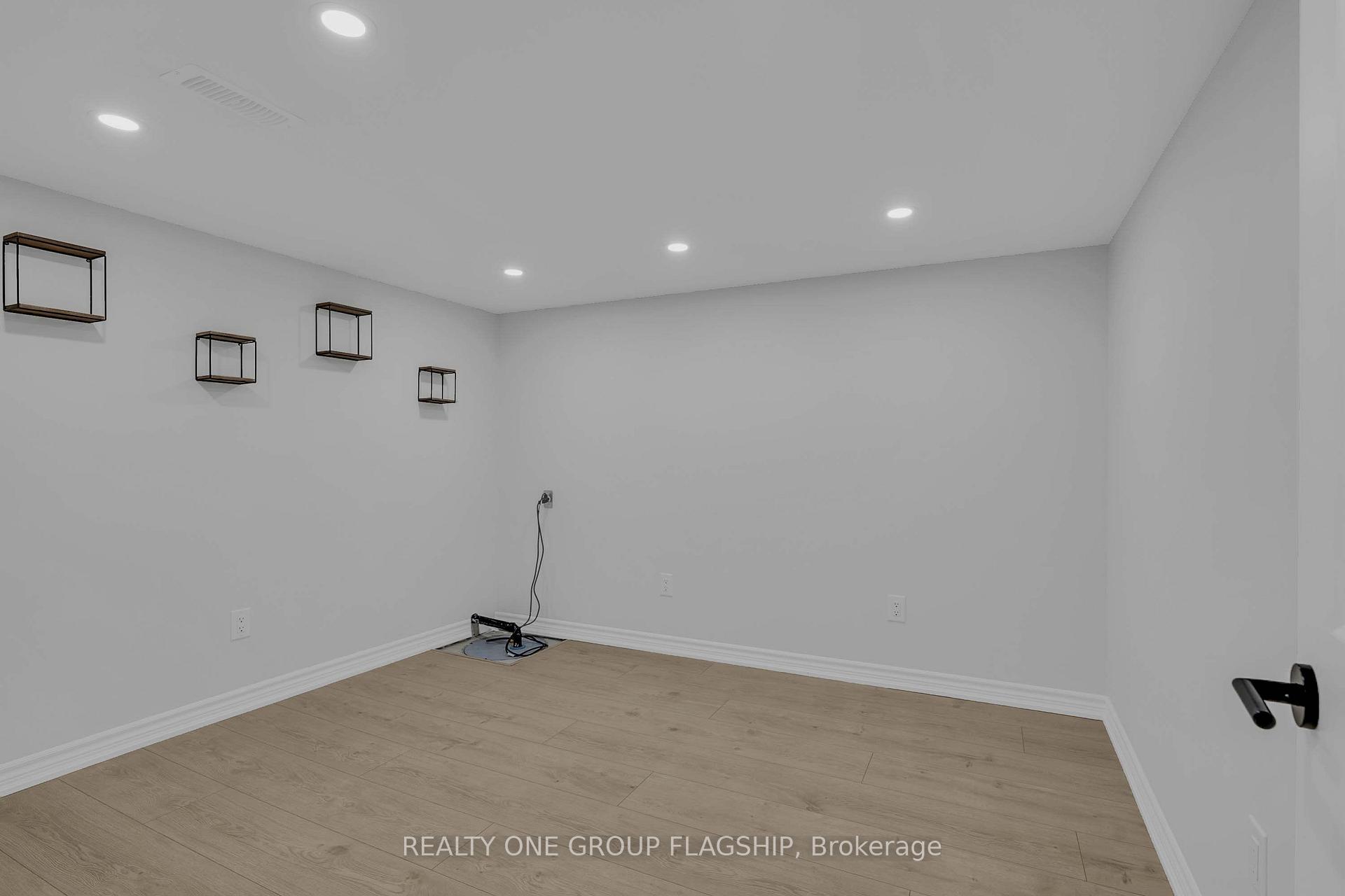 Photo 40 of 3125 Hiram Terrace, Oakville, Glenorchy — HOMEH