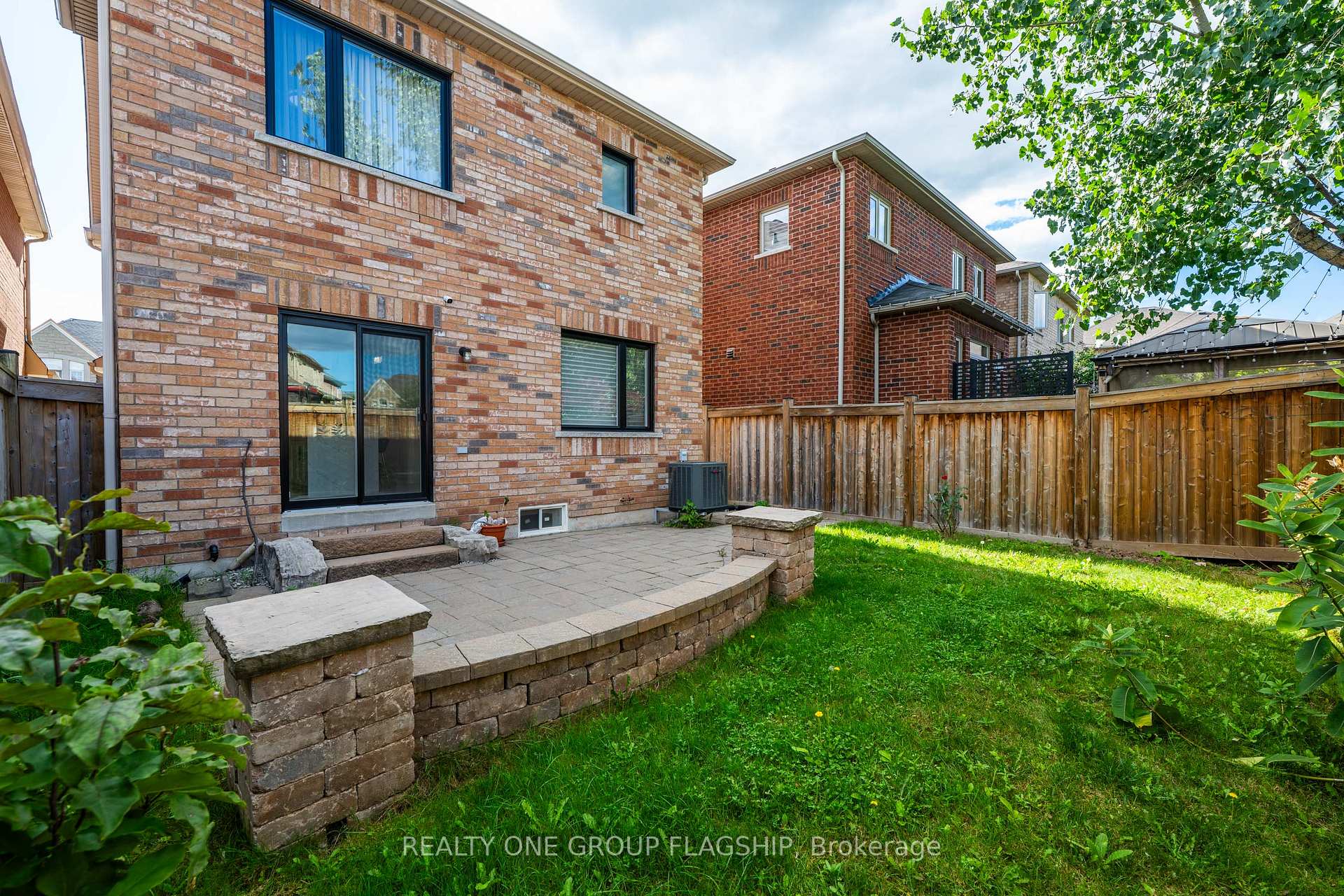 Photo 45 of 3125 Hiram Terrace, Oakville, Glenorchy — HOMEH