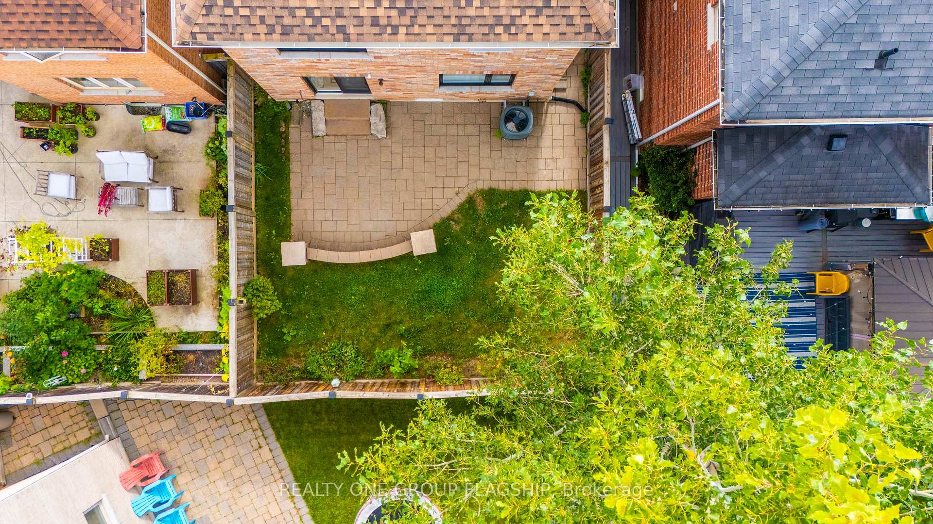 Photo 47 of 3125 Hiram Terrace, Oakville, Glenorchy — HOMEH