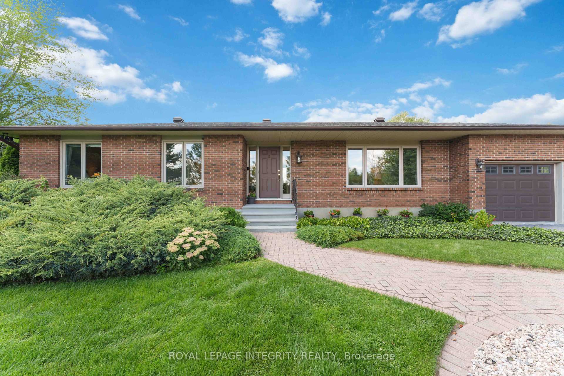 Photo 3 of 7365 Bleeks Road, Ottawa, Btwn Franktown Rd. & Fallowfield Rd. — HOMEH