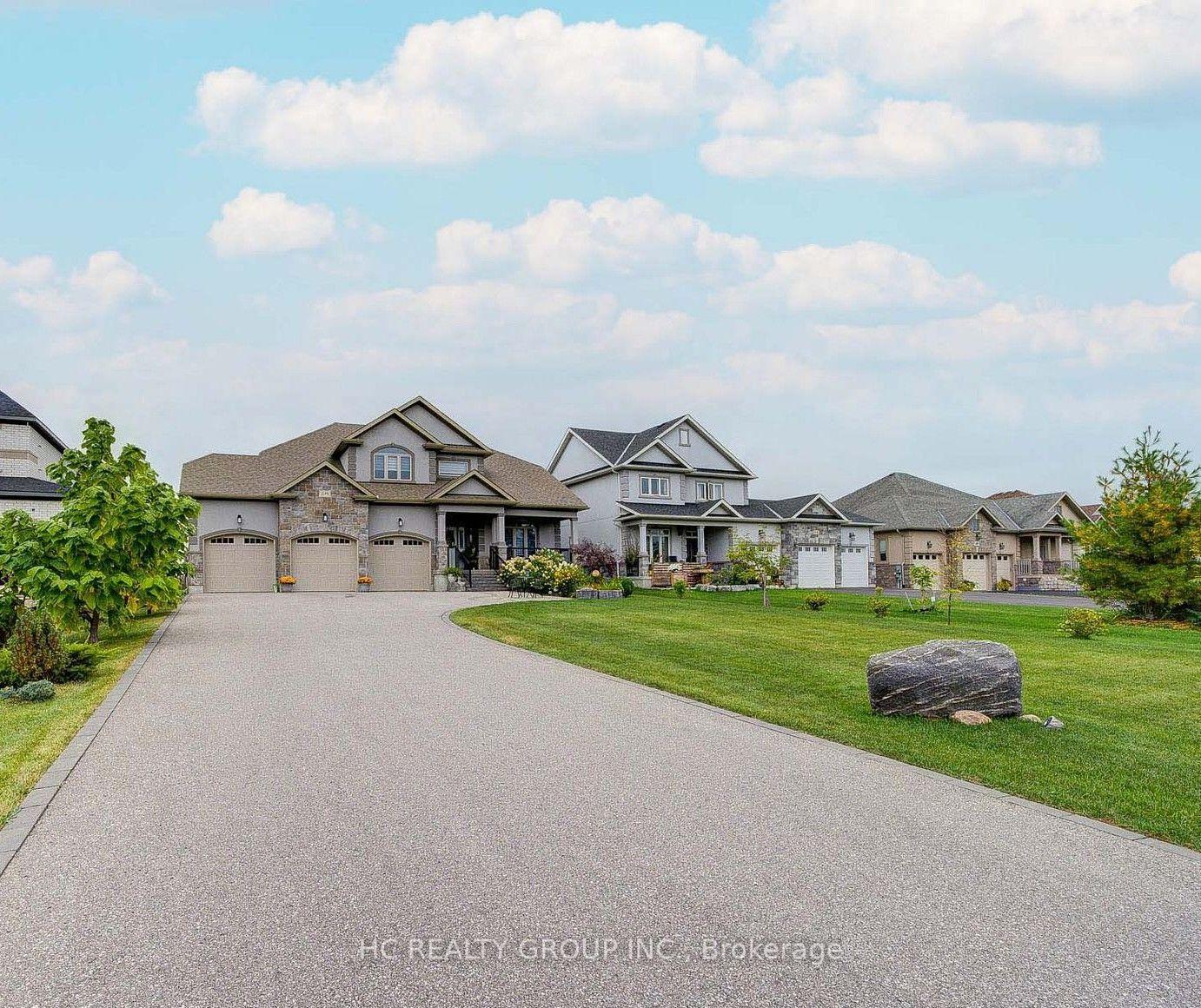 Photo of 295 Sunnybrae Avenue
