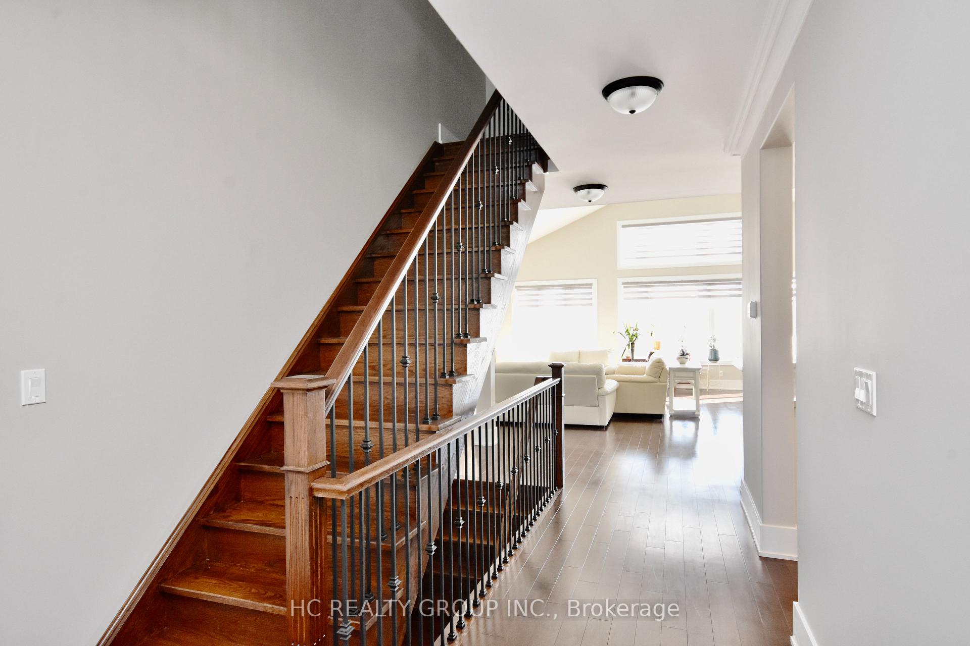 Photo 6 of 295 Sunnybrae Avenue, Innisfil, Stroud — HOMEH