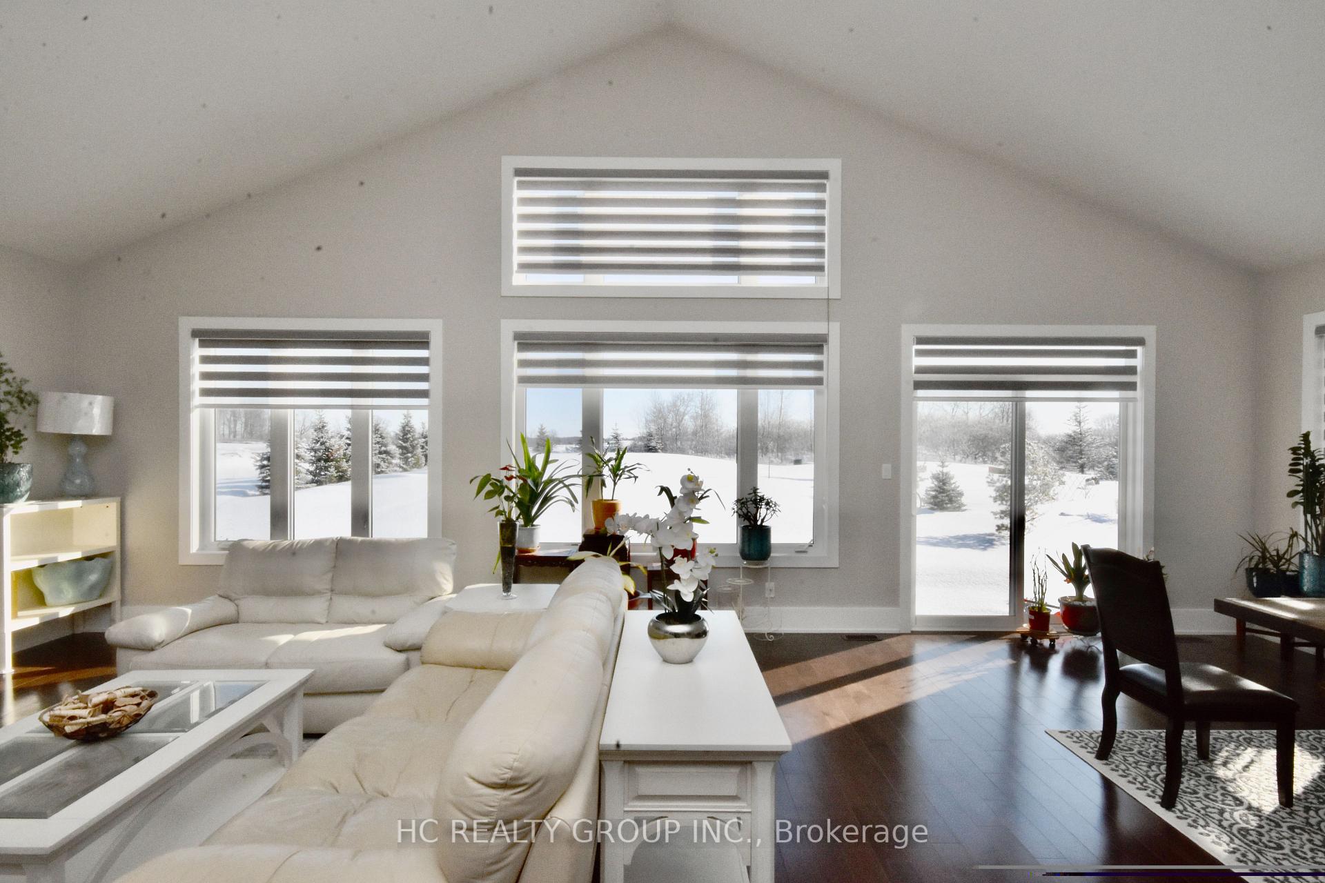 Photo 9 of 295 Sunnybrae Avenue, Innisfil, Stroud — HOMEH
