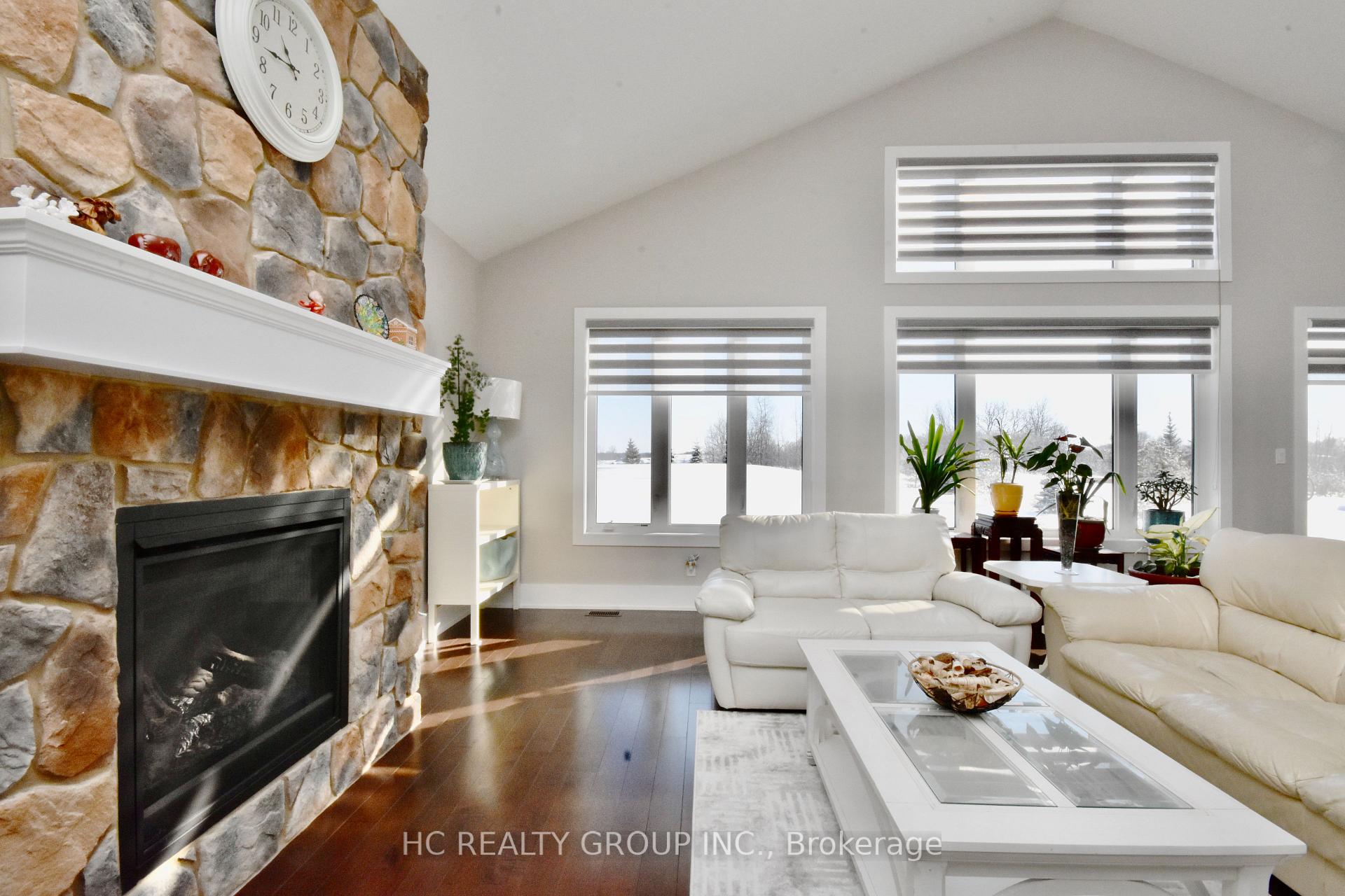 Photo 11 of 295 Sunnybrae Avenue, Innisfil, Stroud — HOMEH