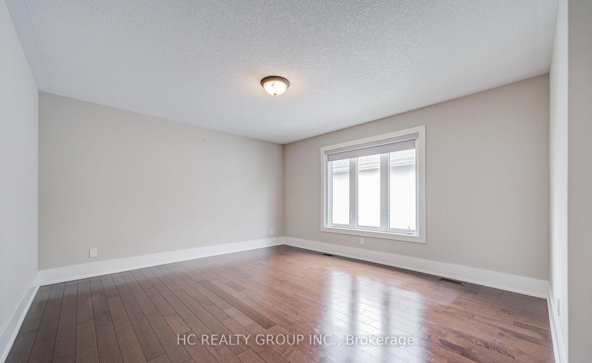 Photo 35 of 295 Sunnybrae Avenue, Innisfil, Stroud — HOMEH