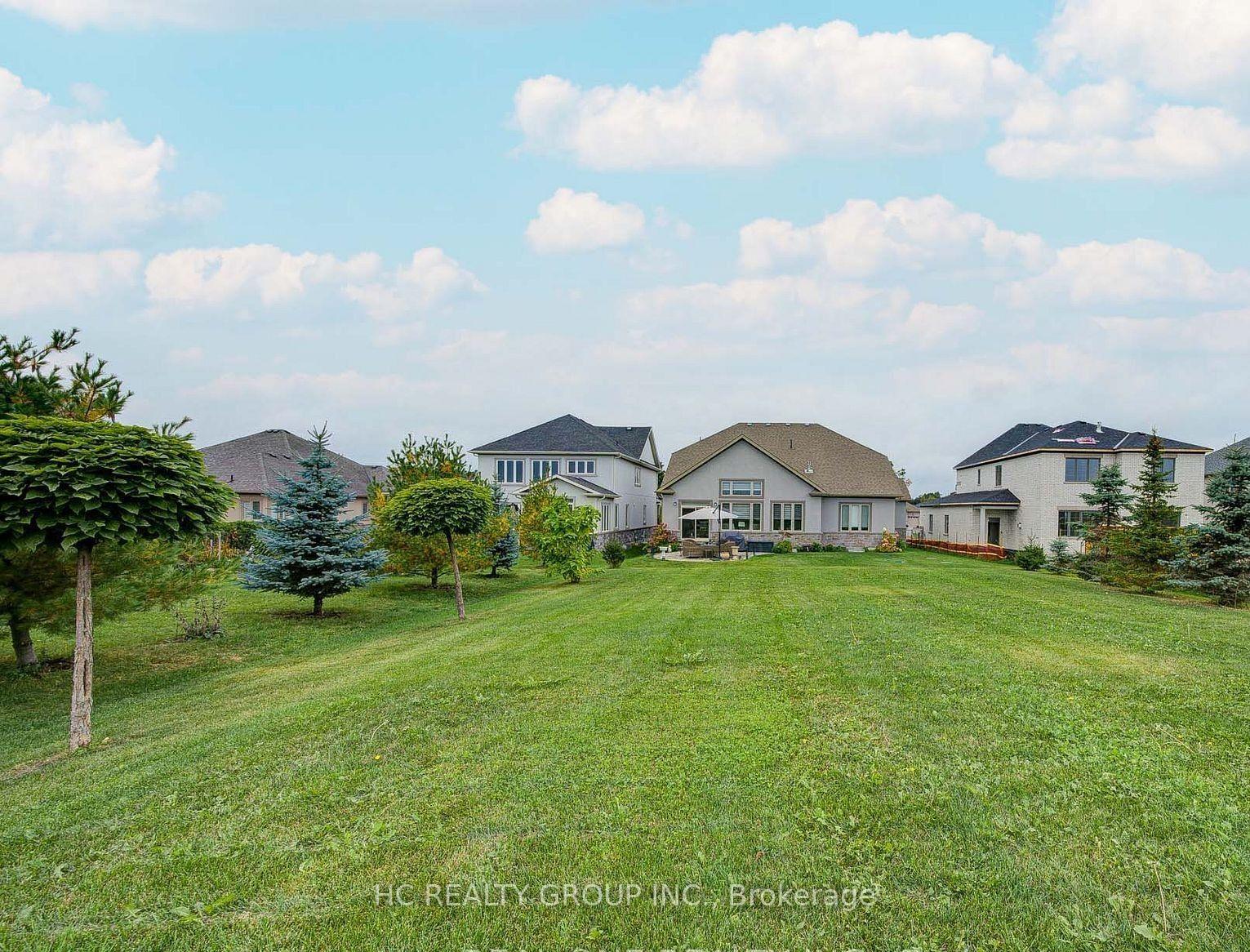 Photo 42 of 295 Sunnybrae Avenue, Innisfil, Stroud — HOMEH