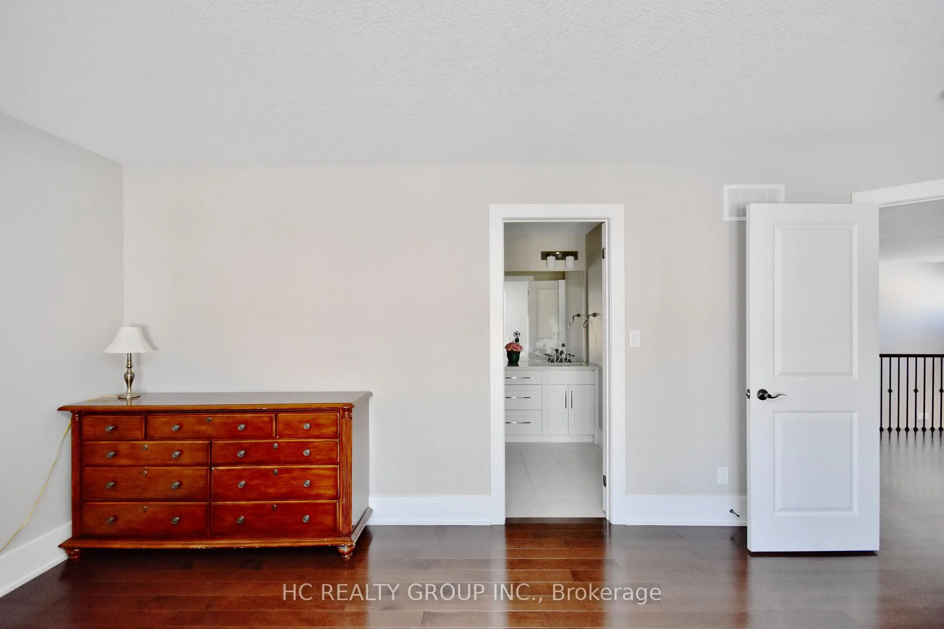 Photo 43 of 295 Sunnybrae Avenue, Innisfil, Stroud — HOMEH