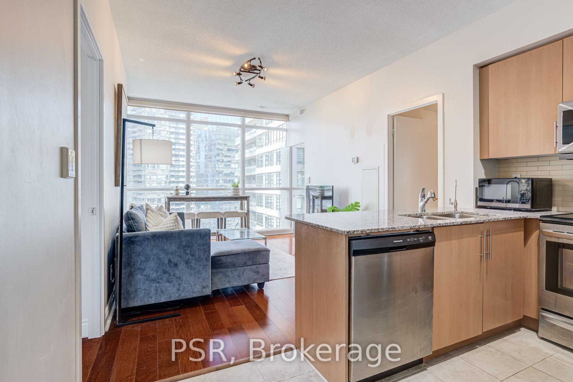 Photo 8 of Unit 3401, 65 Bremner Boulevard, Toronto, Waterfront Communities — HOMEH