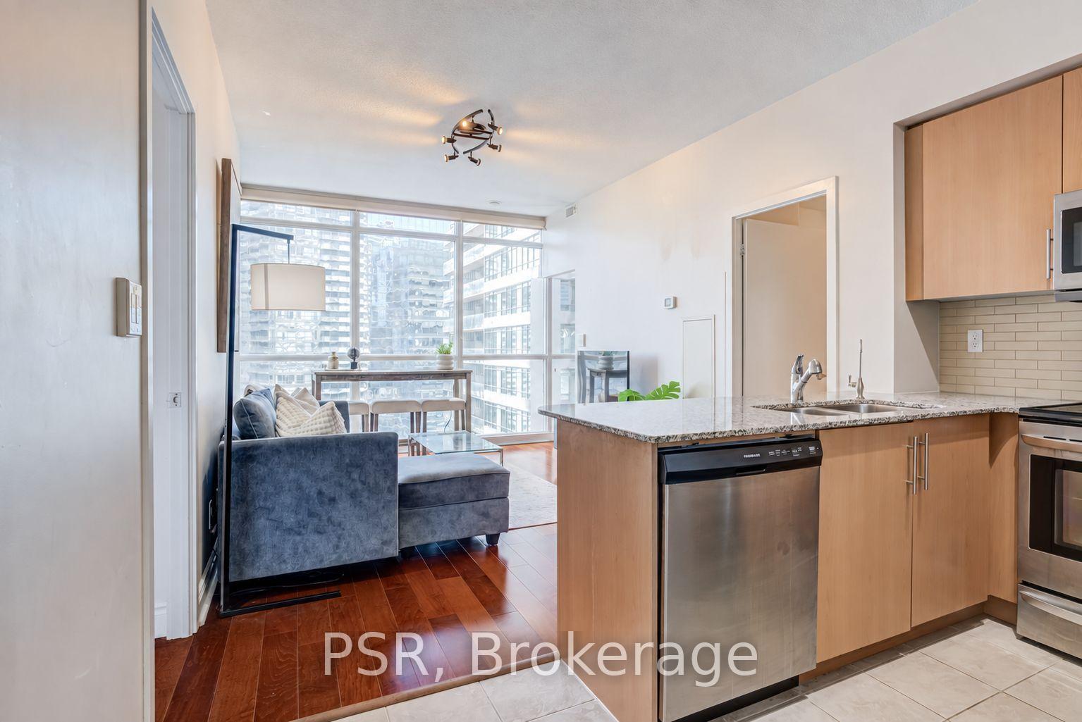 Photo 9 of Unit 3401, 65 Bremner Boulevard, Toronto, Waterfront Communities — HOMEH