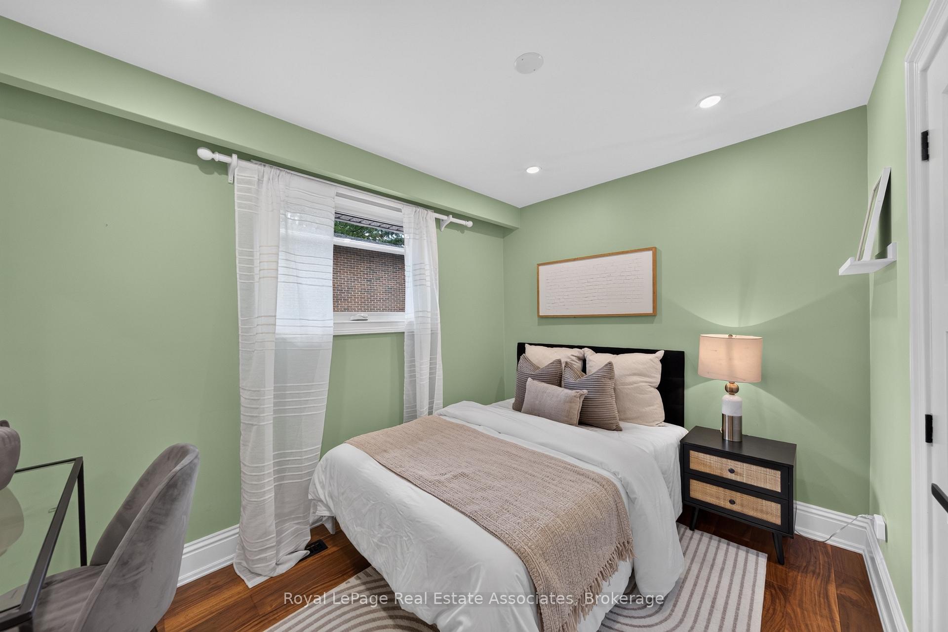 Photo 22 of 2612 Cushing Road, Mississauga, Sheridan — HOMEH