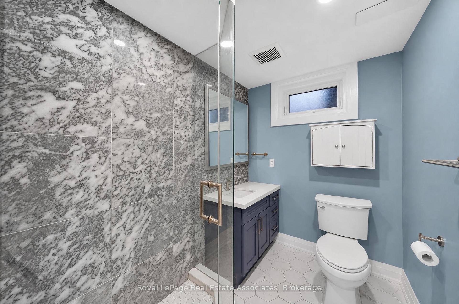 Photo 37 of 2612 Cushing Road, Mississauga, Sheridan — HOMEH