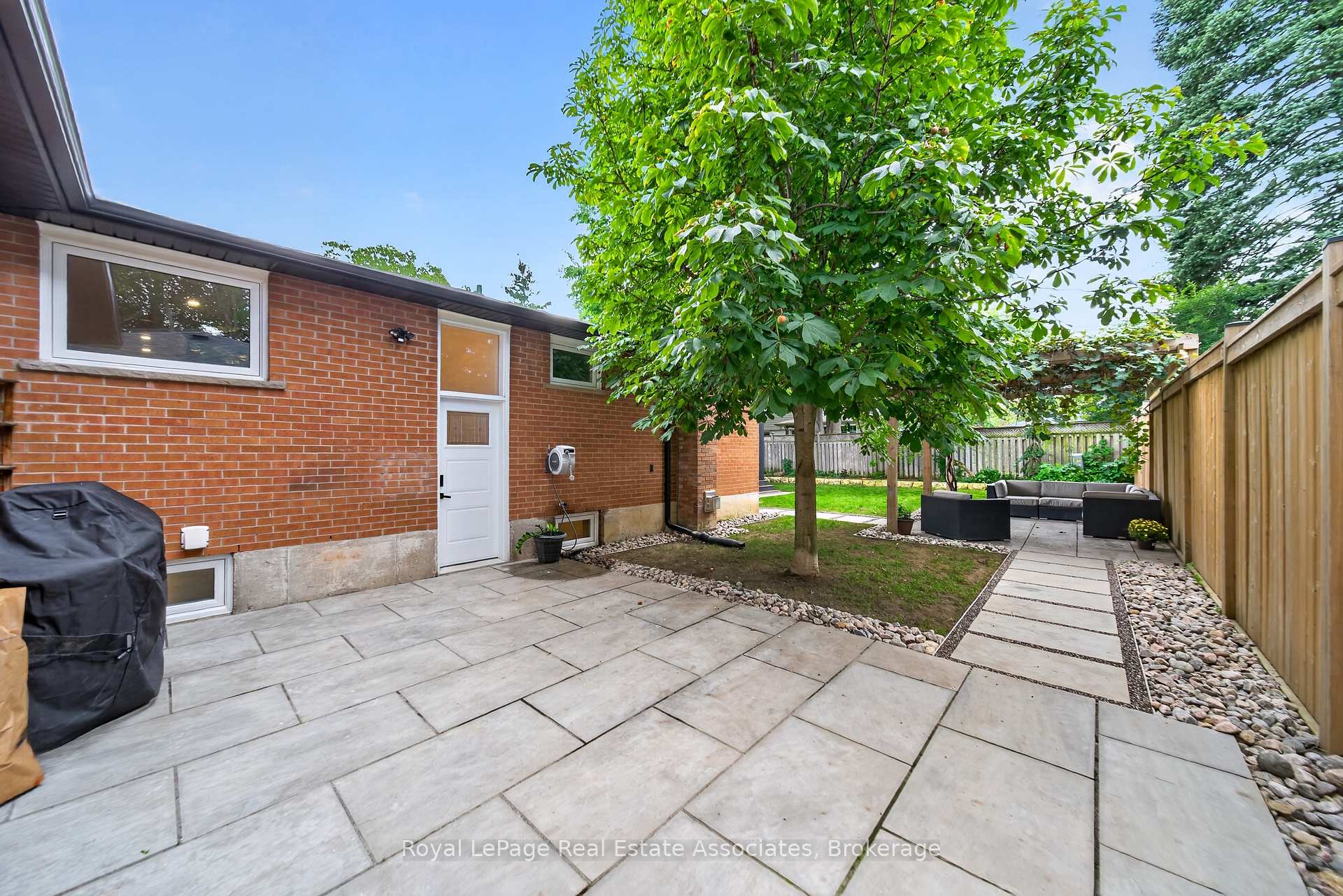 Photo 48 of 2612 Cushing Road, Mississauga, Sheridan — HOMEH