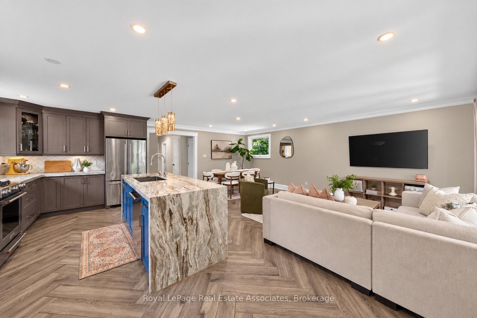 Photo 13 of 2612 Cushing Road, Mississauga, Sheridan — HOMEH