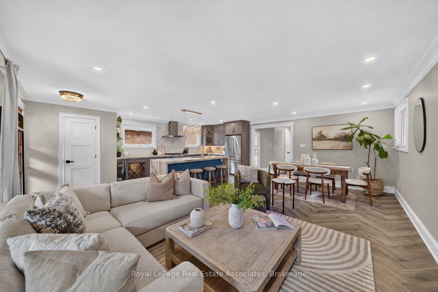 Photo 15 of 2612 Cushing Road, Mississauga, Sheridan — HOMEH