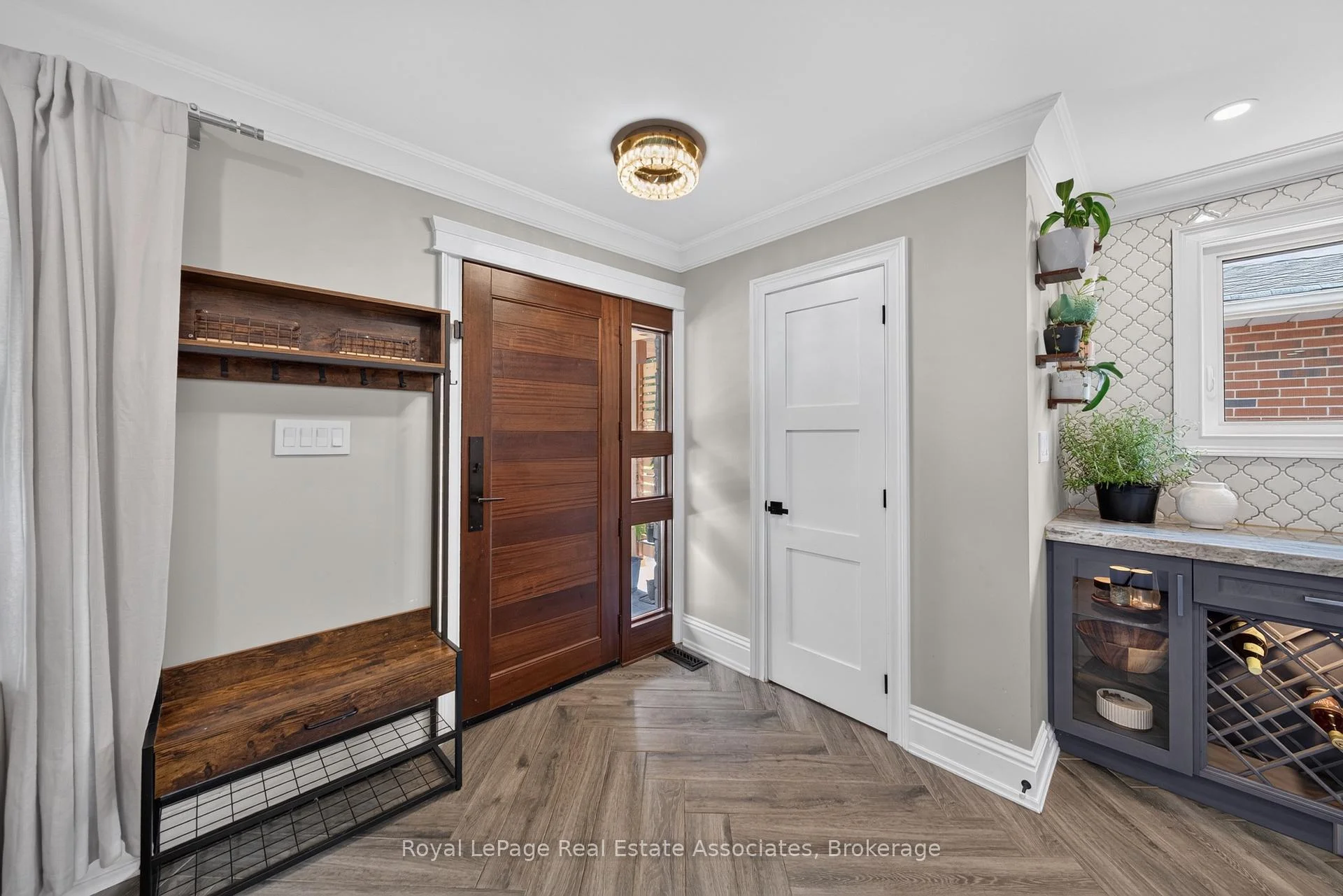 Photo 10 of 2612 Cushing Road, Mississauga, Sheridan — HOMEH