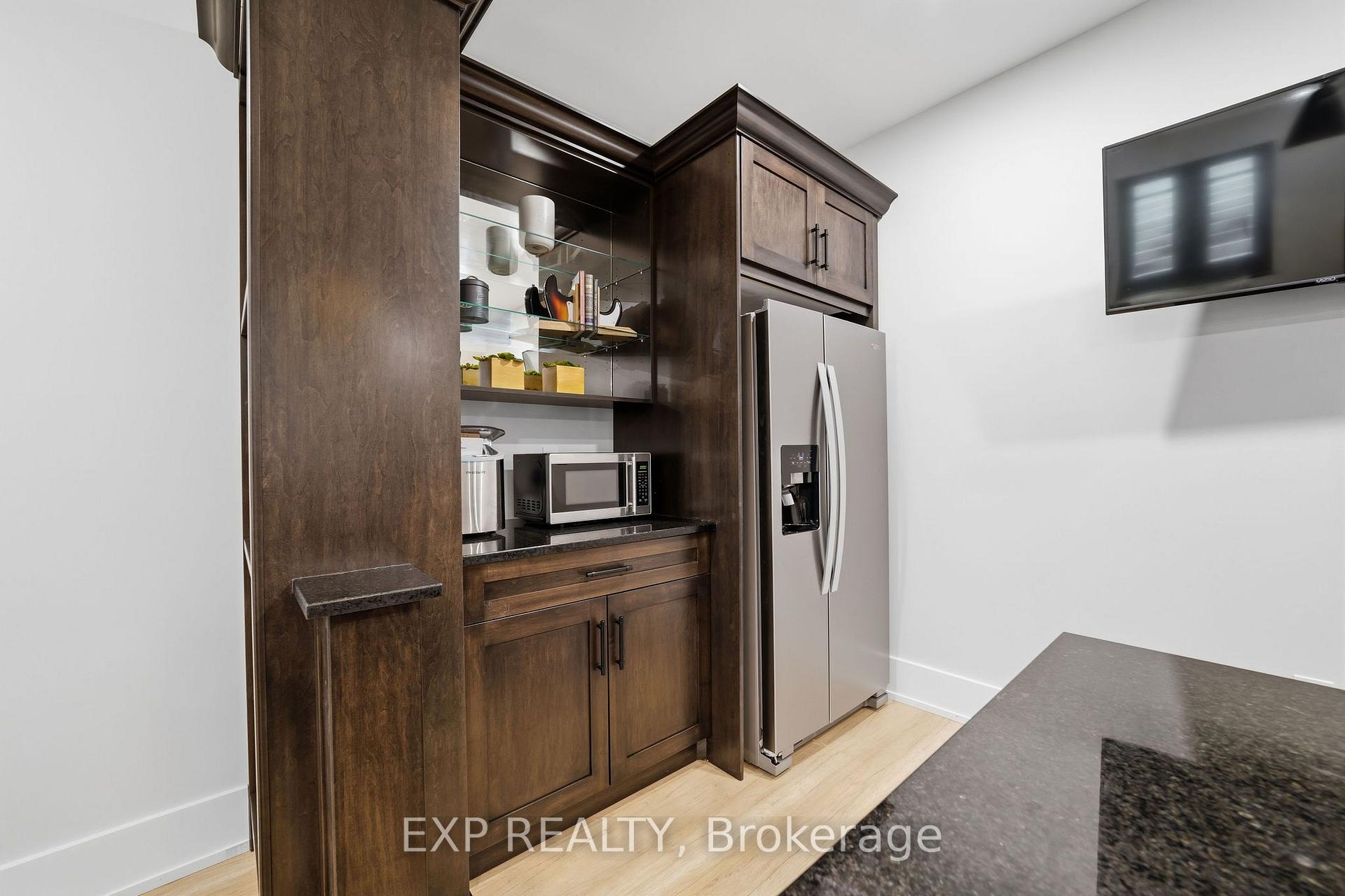 Photo 32 of 61 Ashby Crescent, Strathroy-Caradoc, SW — HOMEH