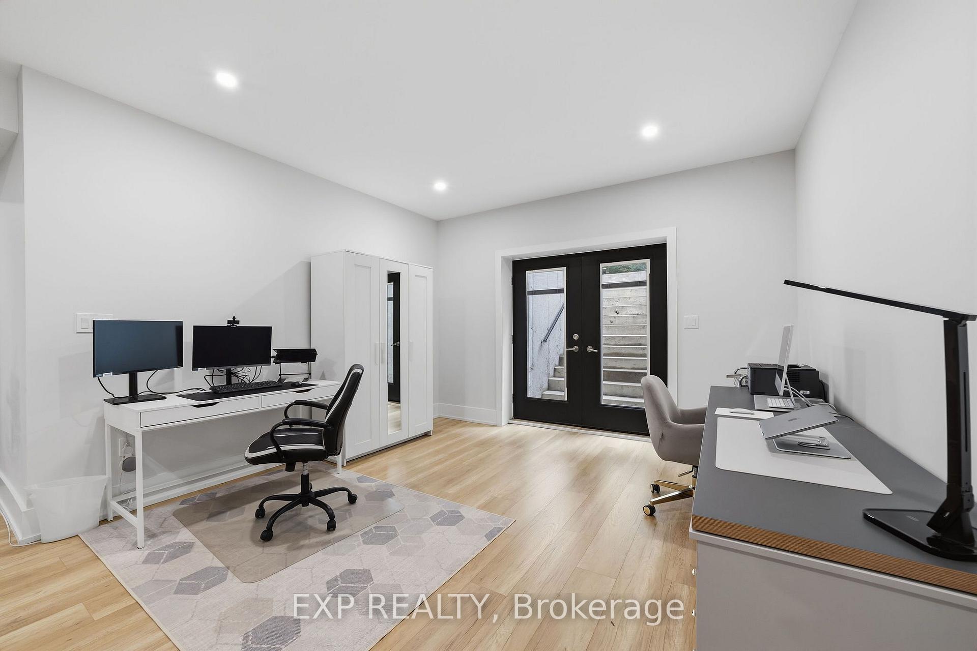 Photo 34 of 61 Ashby Crescent, Strathroy-Caradoc, SW — HOMEH