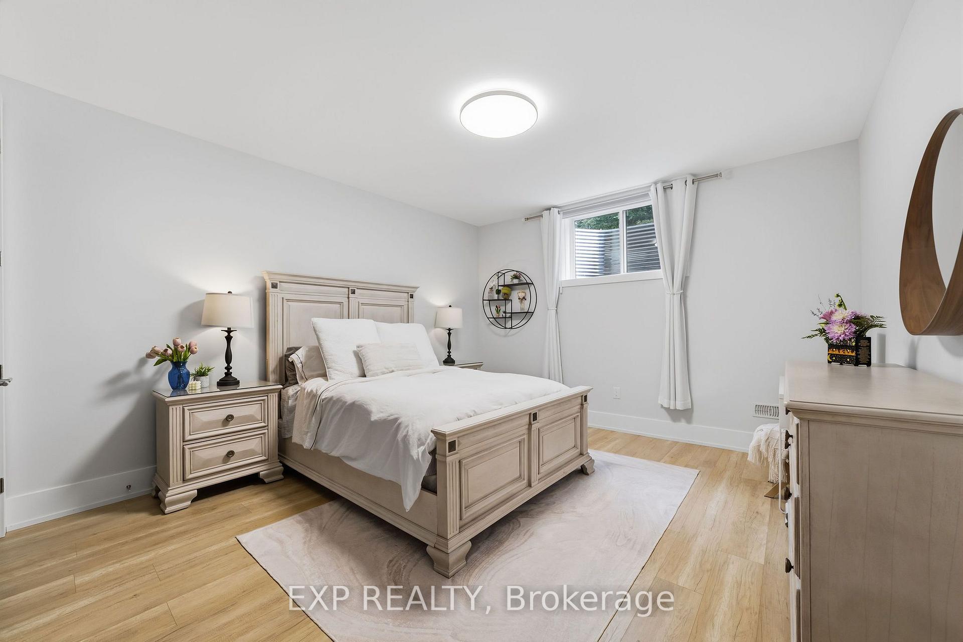 Photo 35 of 61 Ashby Crescent, Strathroy-Caradoc, SW — HOMEH
