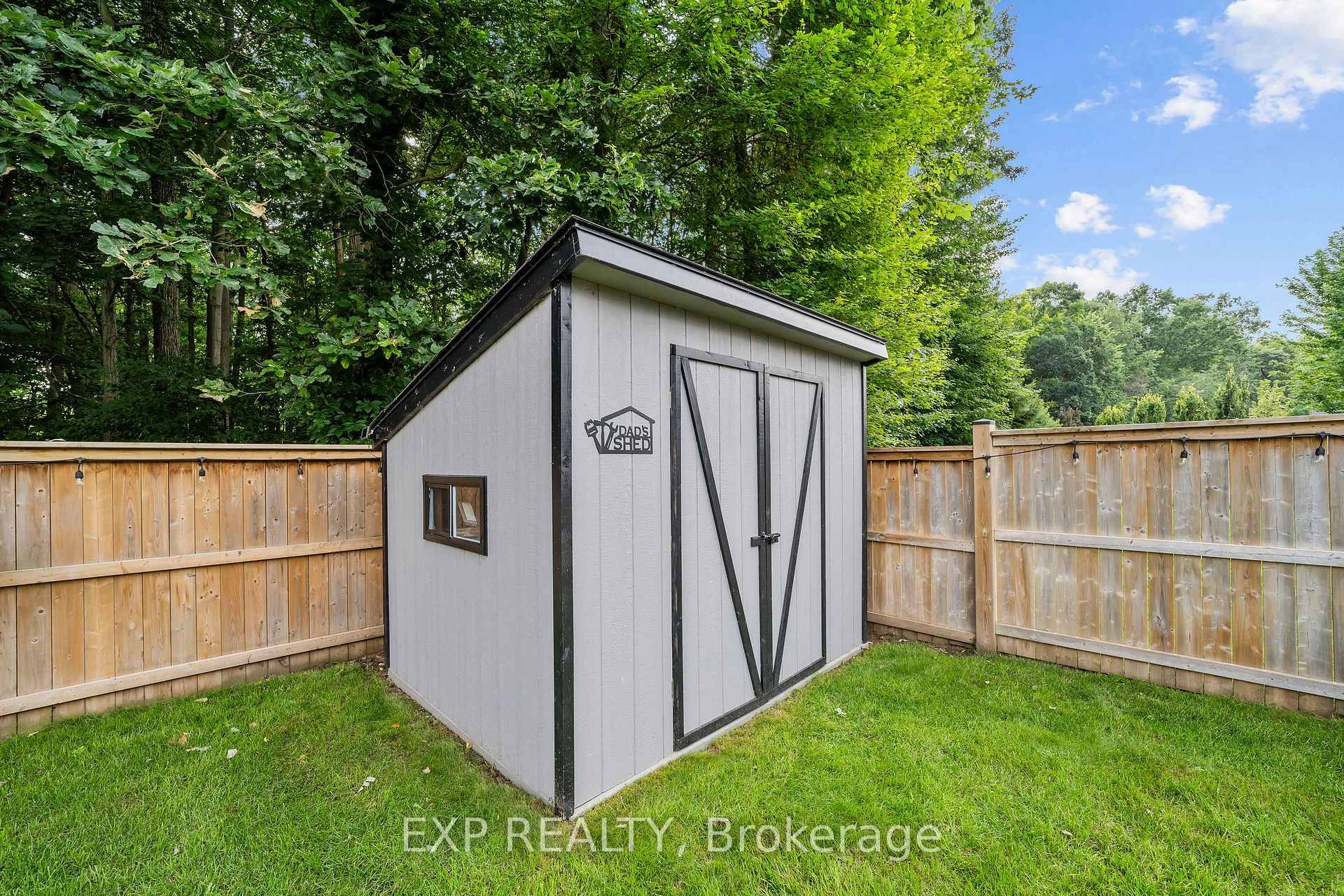 Photo 41 of 61 Ashby Crescent, Strathroy-Caradoc, SW — HOMEH