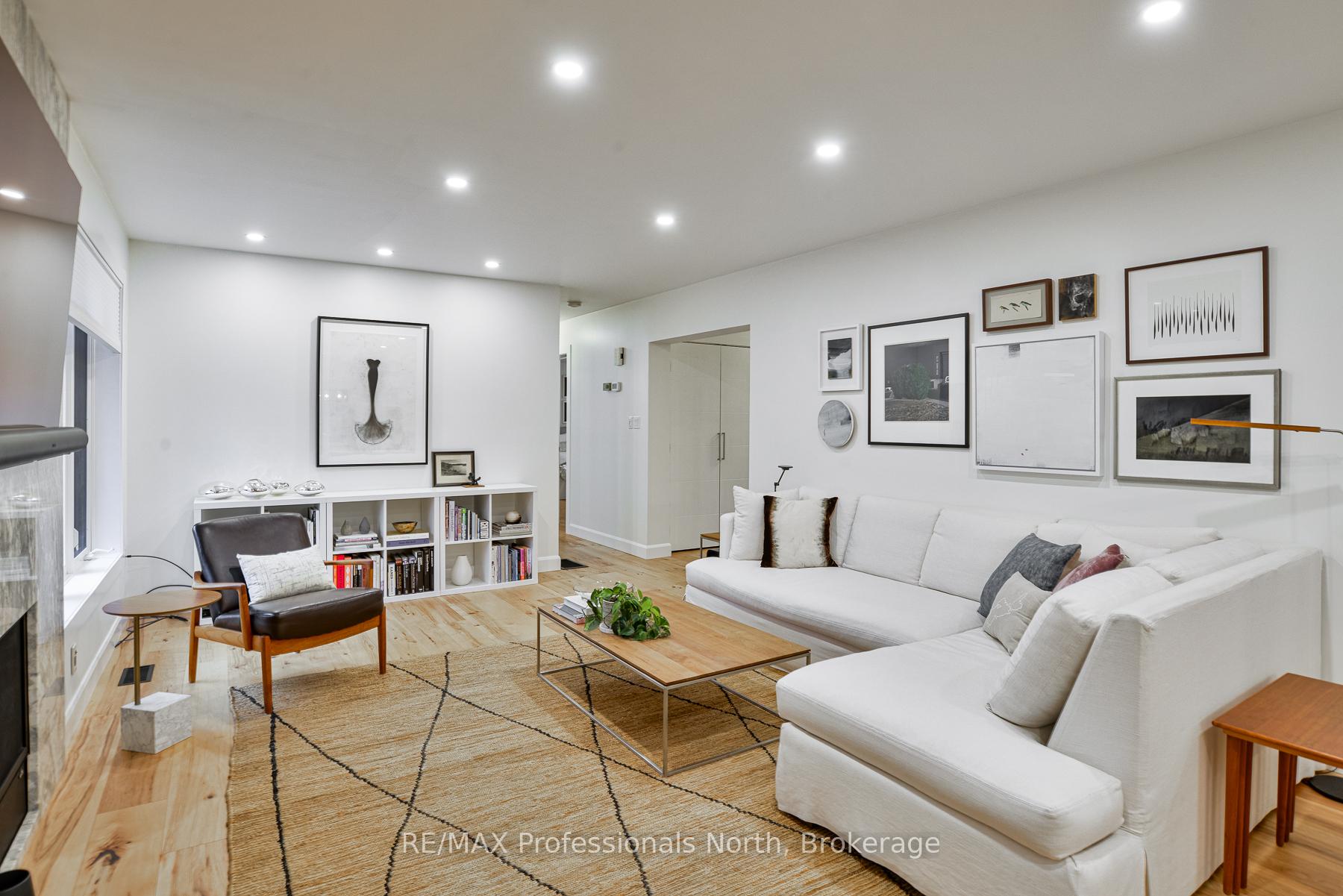 Photo 1 of 225 Blanchard Street W, Gravenhurst, Muskoka (S) — HOMEH