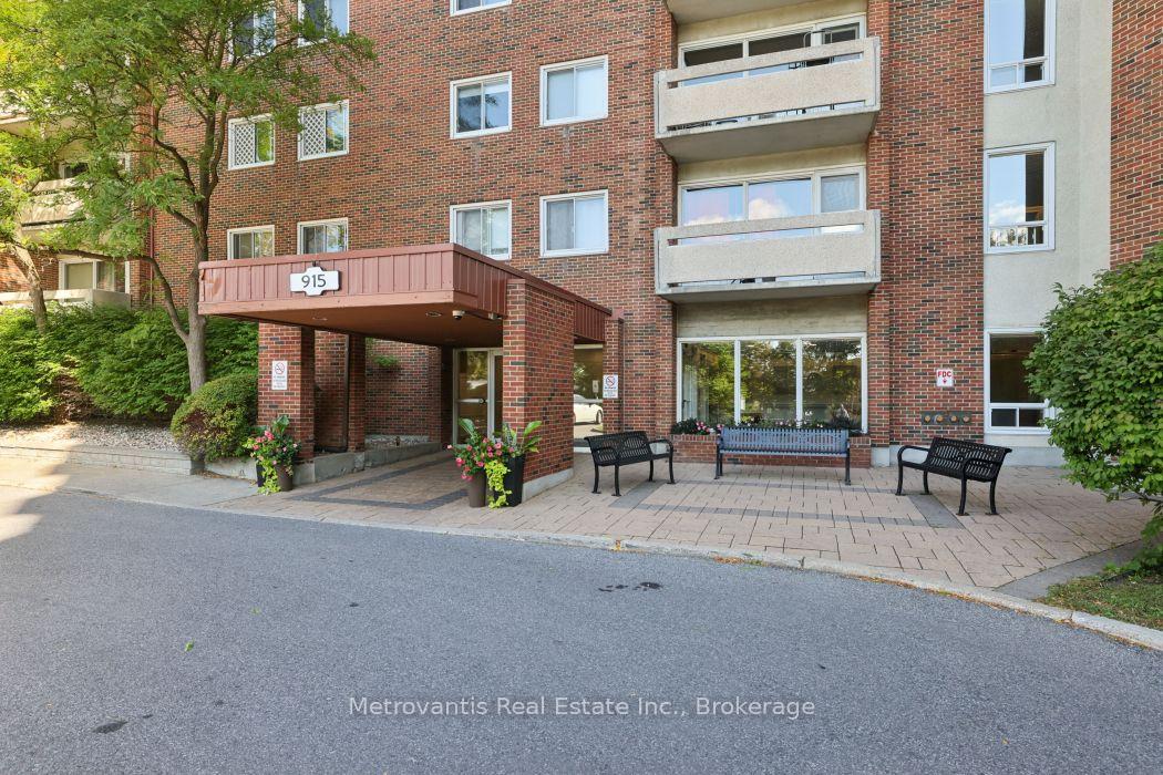 Photo 3 of Unit 608, 915 Elmsmere Road, Ottawa, Beacon Hill South — HOMEH