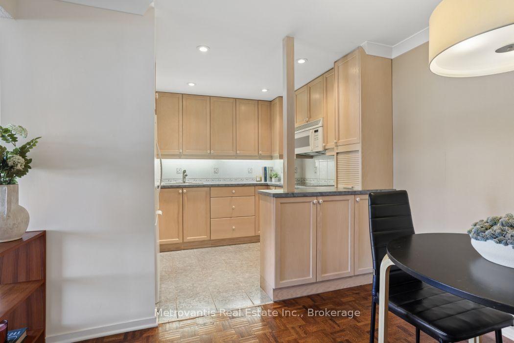 Photo 6 of Unit 608, 915 Elmsmere Road, Ottawa, Beacon Hill South — HOMEH