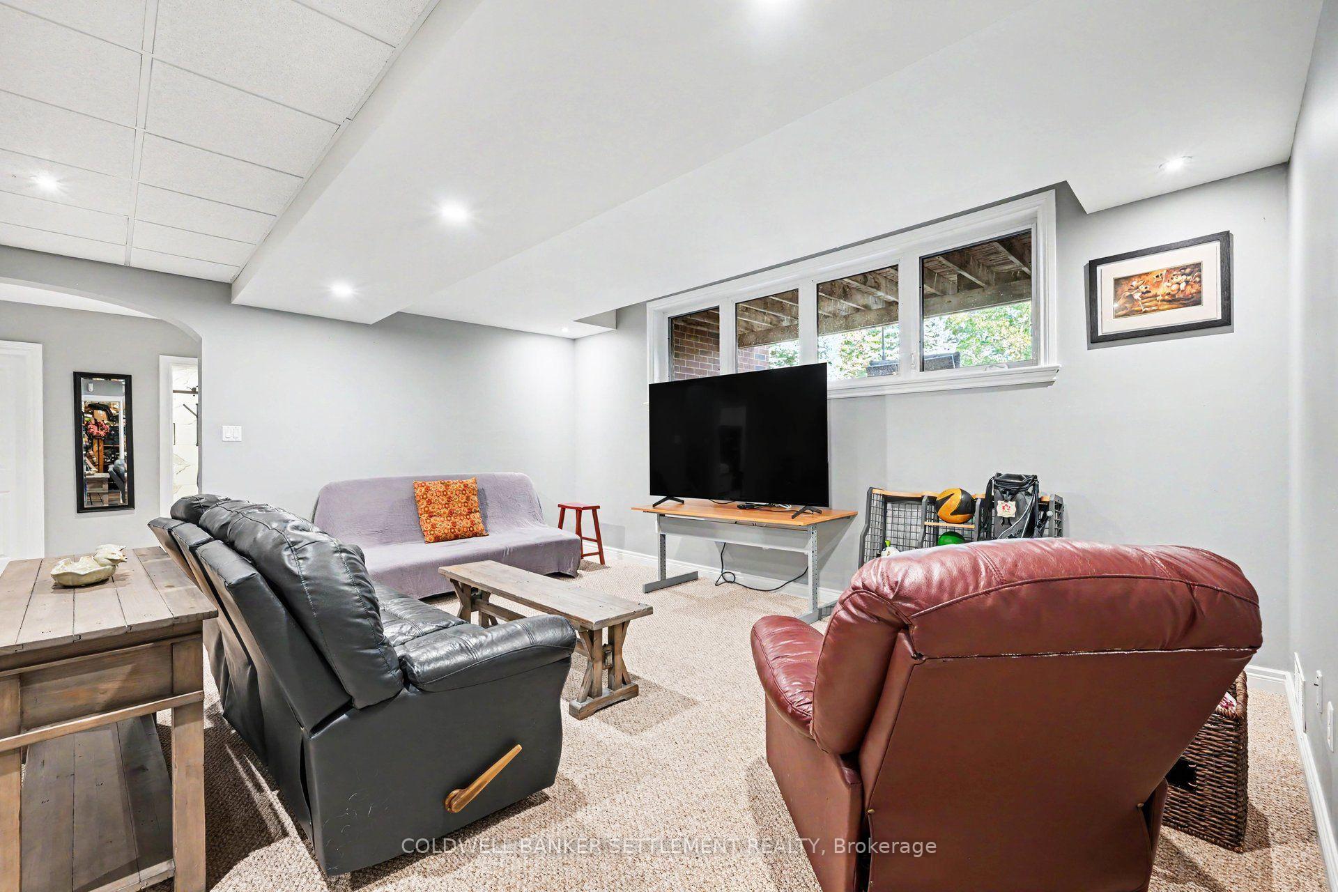 Photo 36 of 8 Taggart Crescent, Perth, Perth — HOMEH