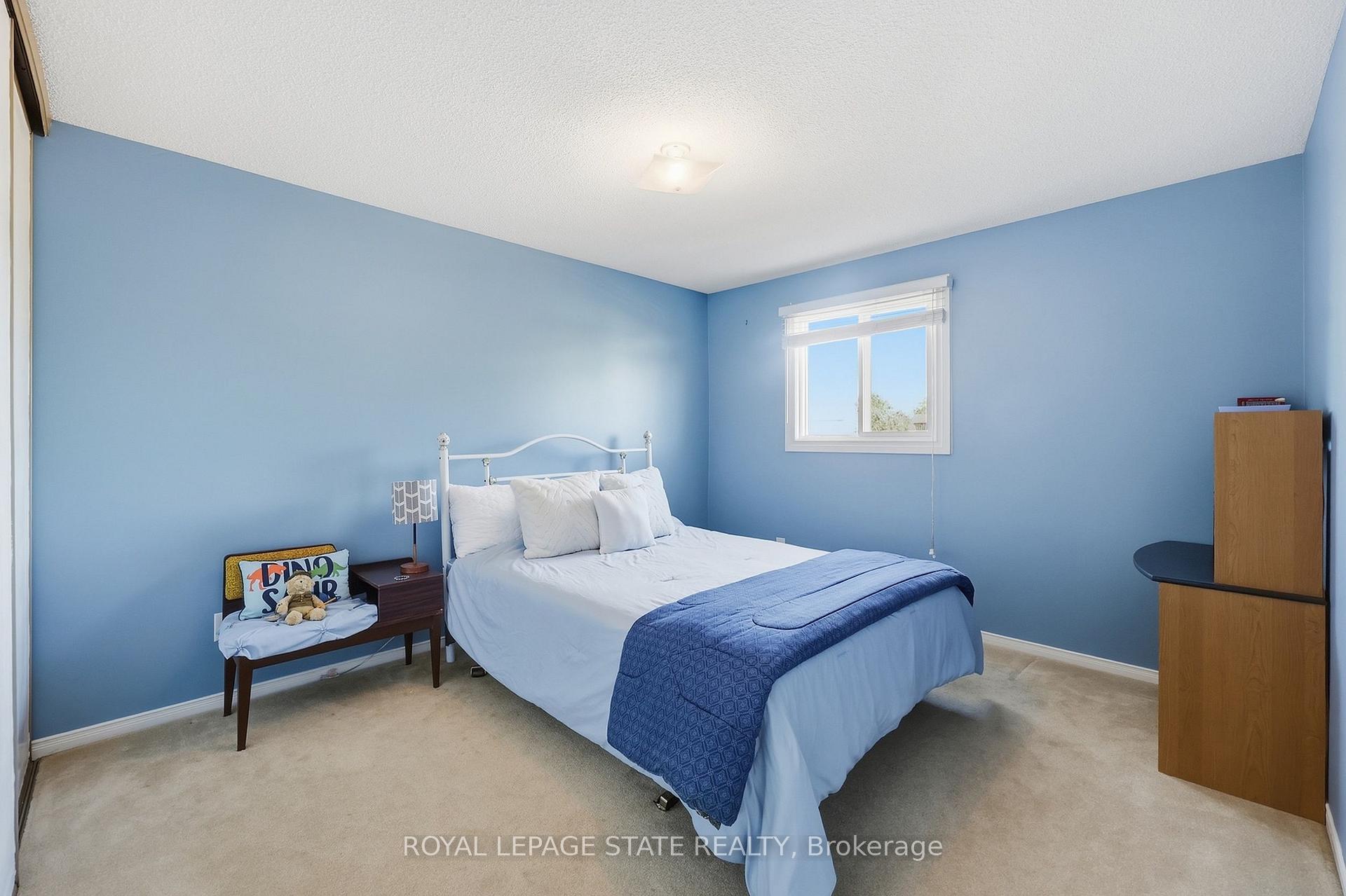 Photo 25 of 5592 Millbrook Lane, Mississauga, East Credit — HOMEH