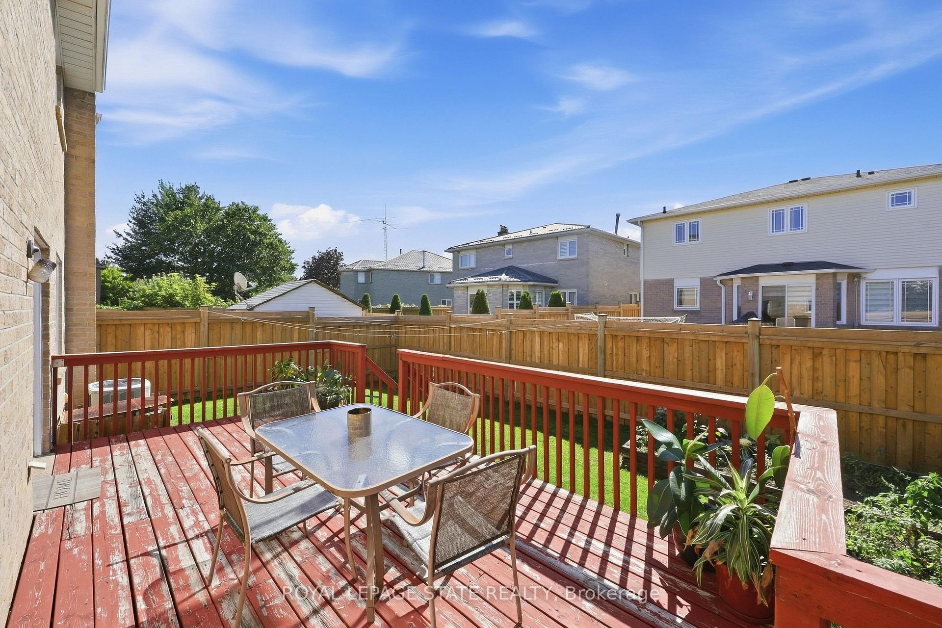 Photo 43 of 5592 Millbrook Lane, Mississauga, East Credit — HOMEH