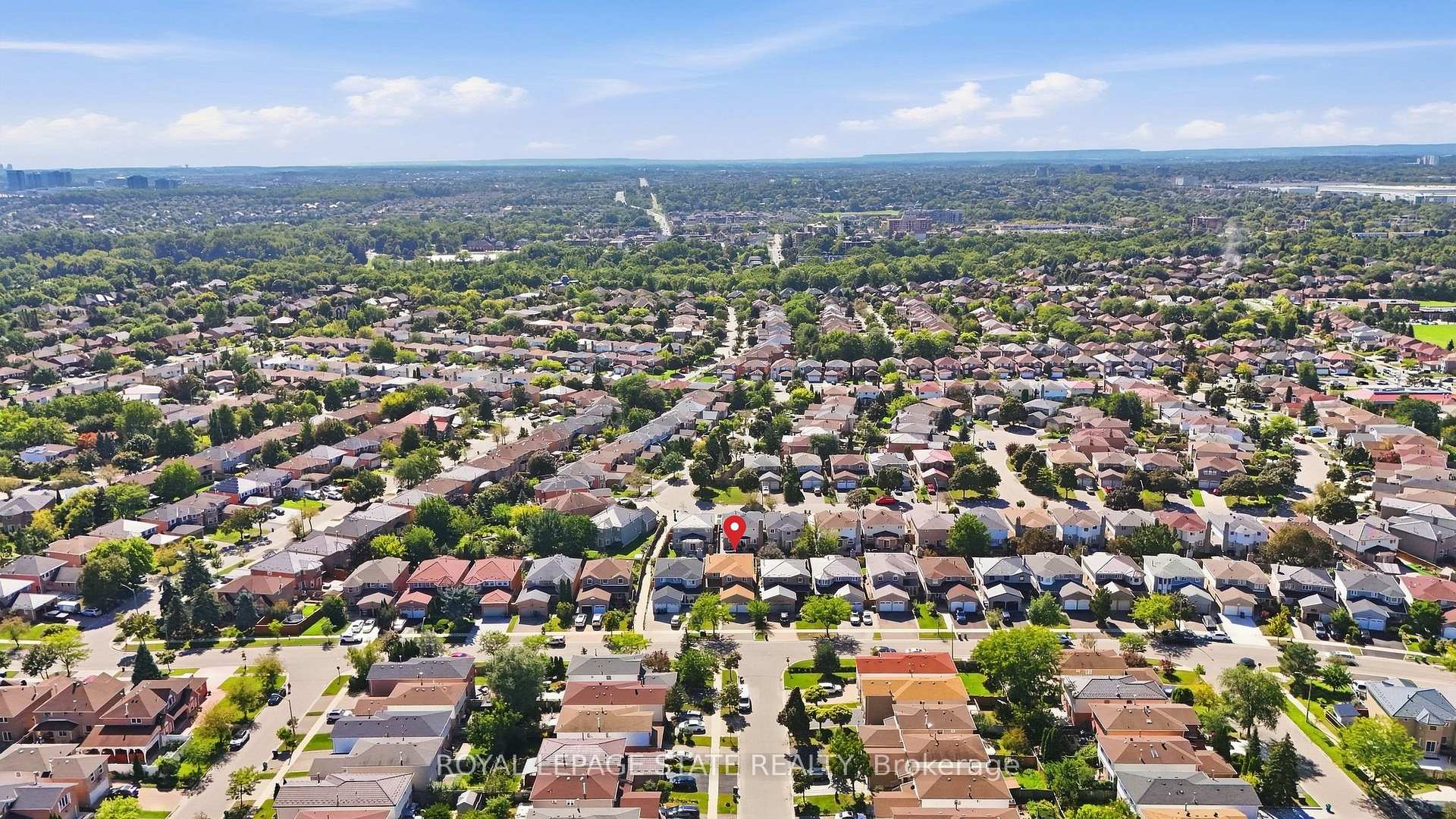 Photo 47 of 5592 Millbrook Lane, Mississauga, East Credit — HOMEH